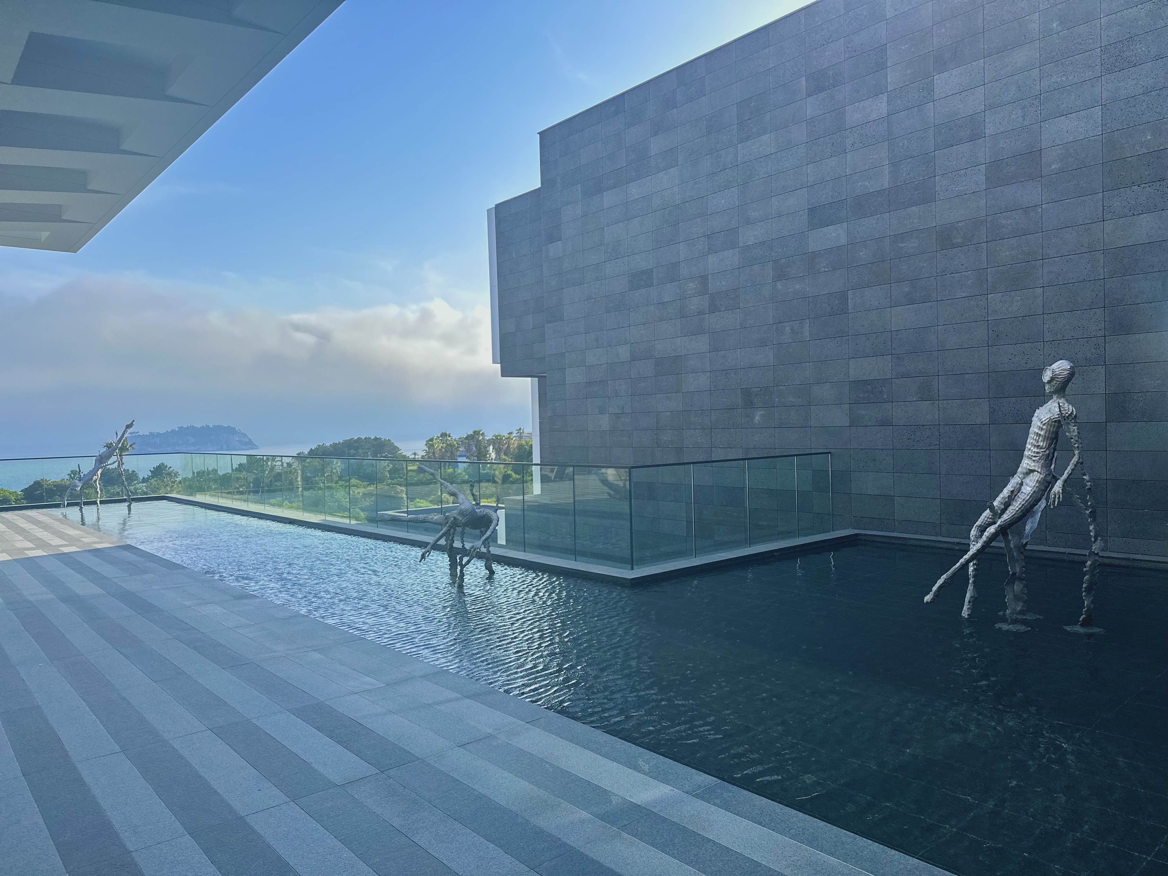 ݵJW MARRIOTT̳еľƵ걨