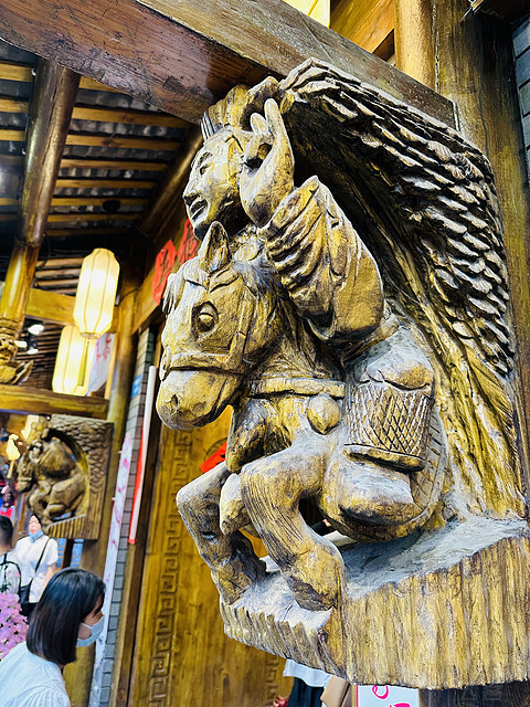 静享喧嚣｜温暖的成都群光君悦酒店