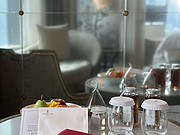 Staycation in Four Seasons żӴ<em>ļ</em>&<em>ļ</em>