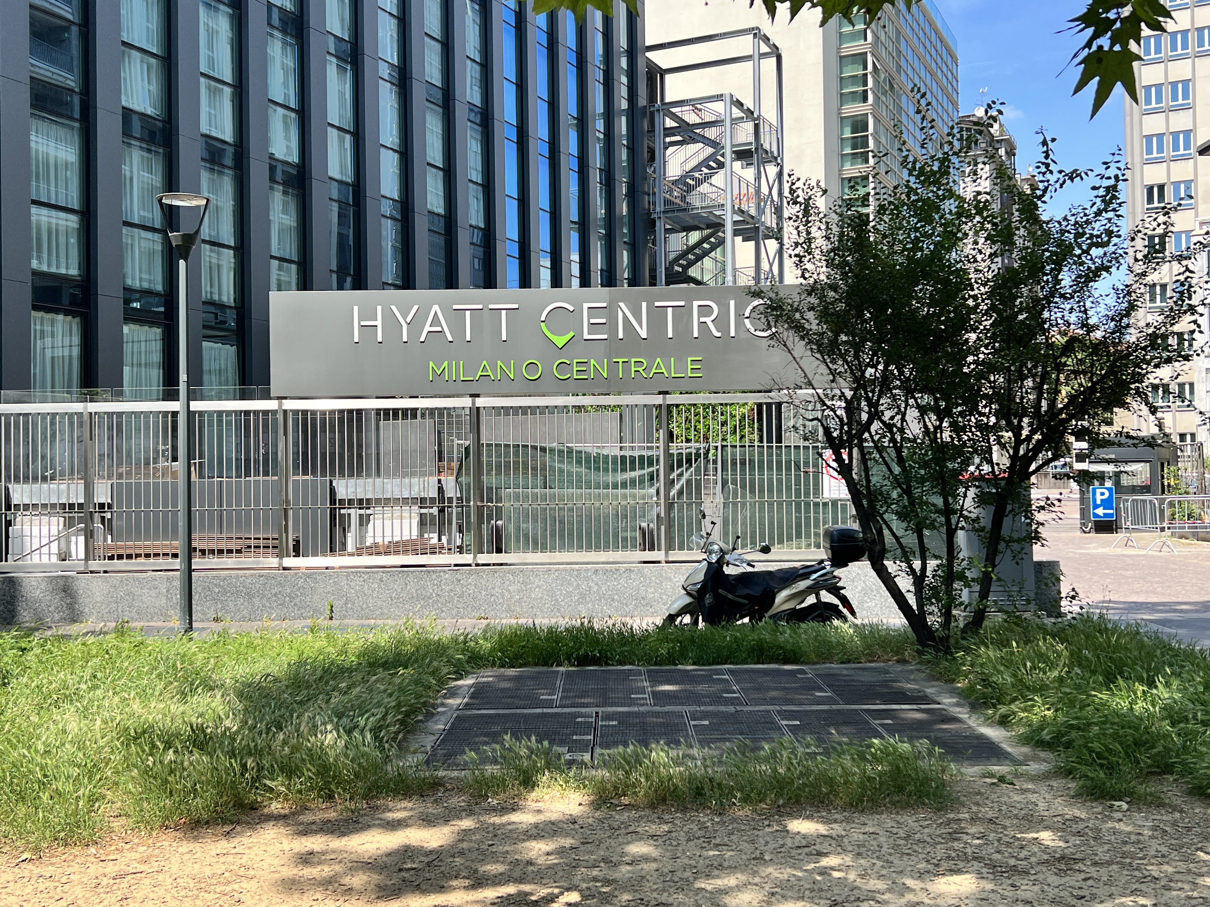 Hyatt Centric Milan Centrale | վϵ