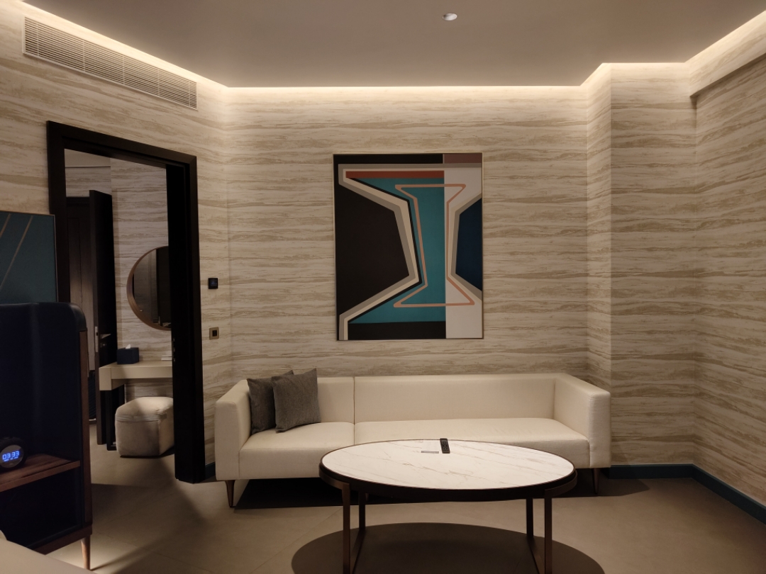 ׷׷  ϰ;Ƶ꣨Hyatt Centric Dubai Jumeirah