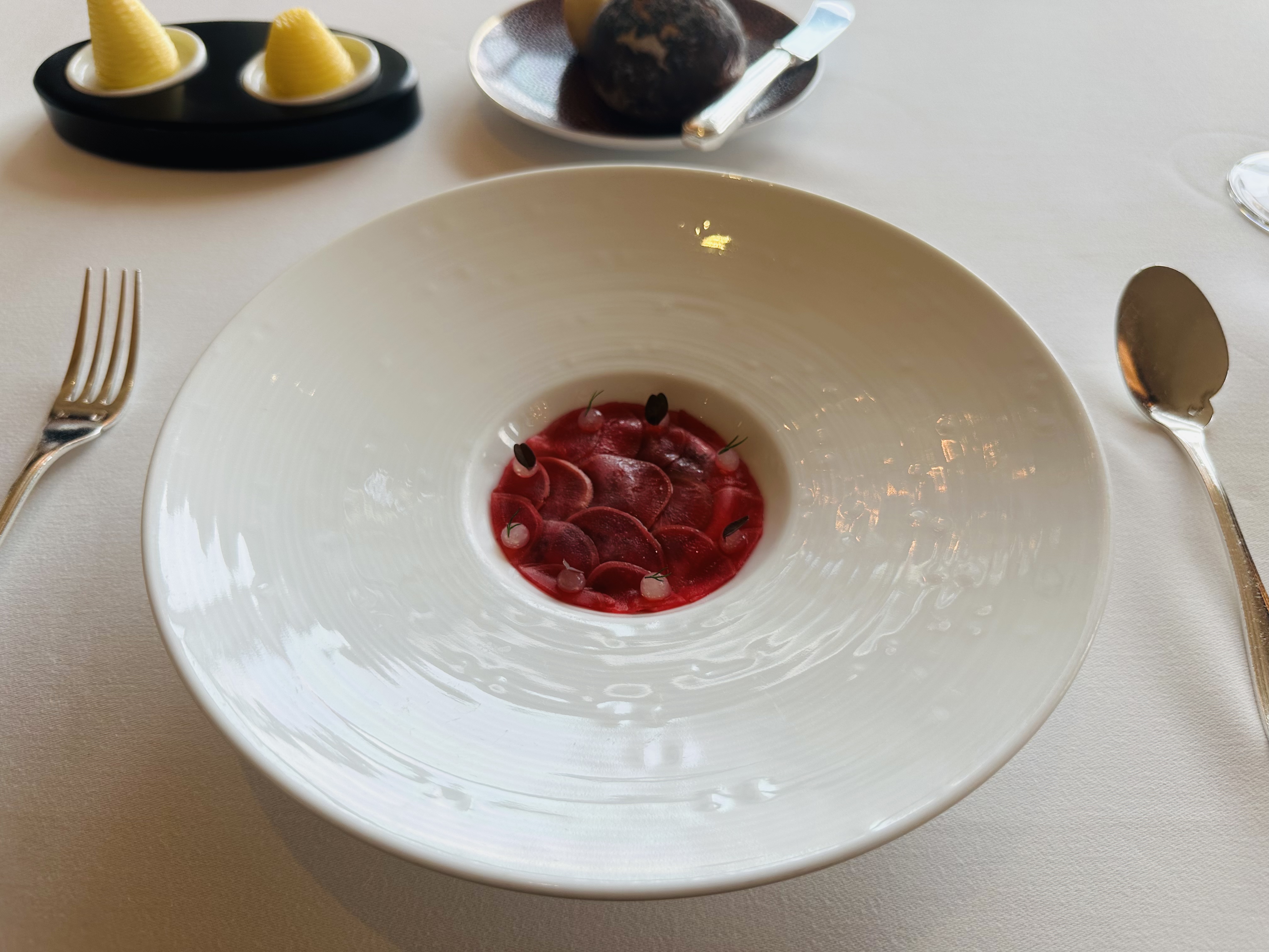 ļƵ Four Seasons Hotel Hong Kong