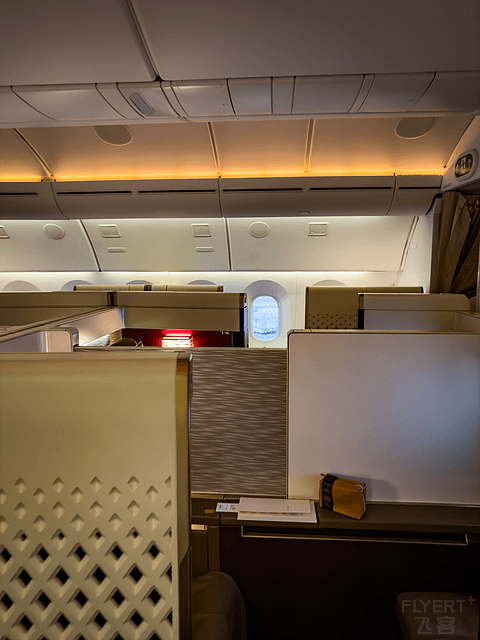 IAD-AUH｜First Class｜阿提哈德航空华盛顿-阿布扎比波音787头等舱｜Etihad EY130 Report