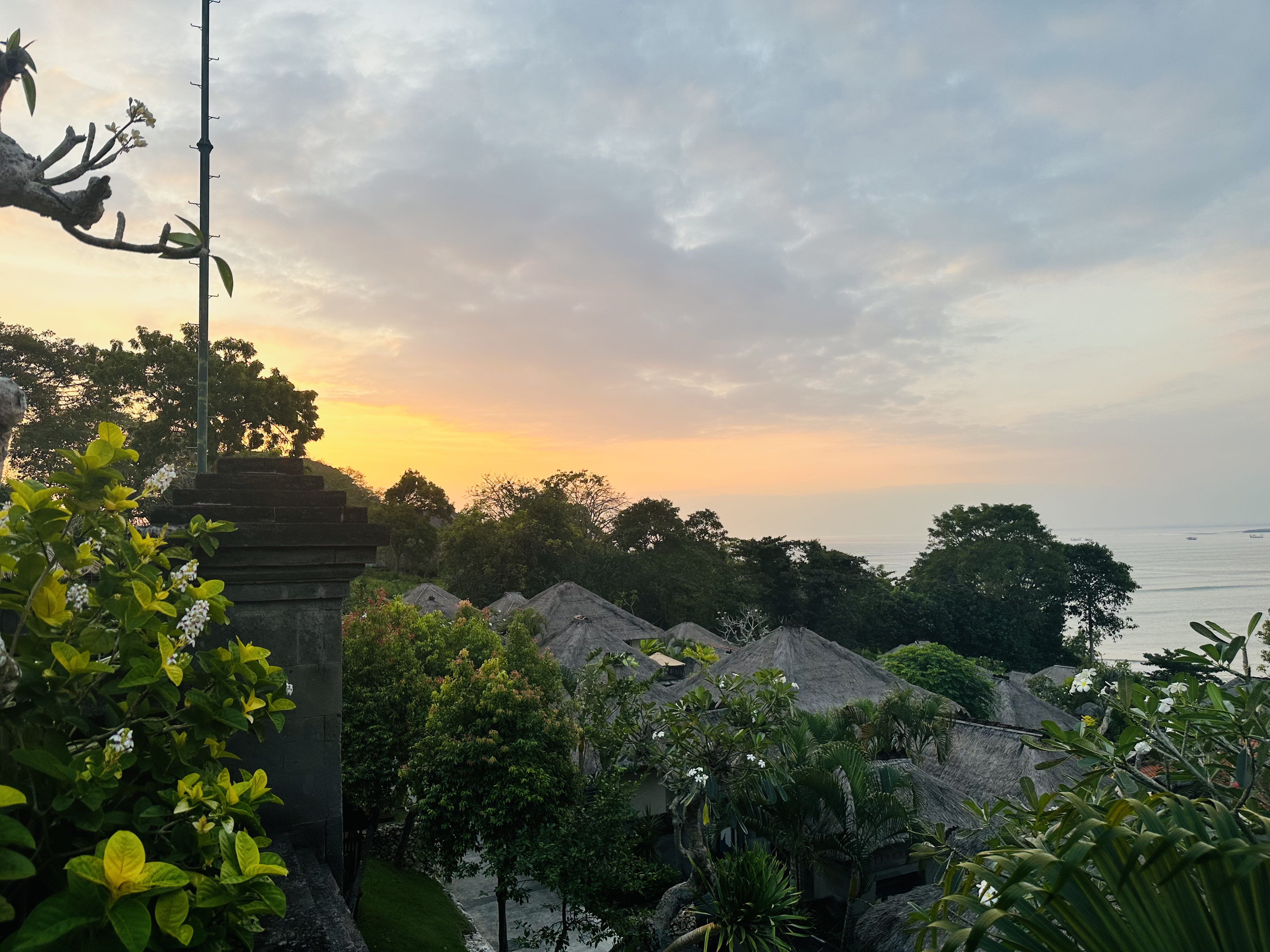 嵺ļƵ Four Seasons Resort Bali at Jimbaran Bay
