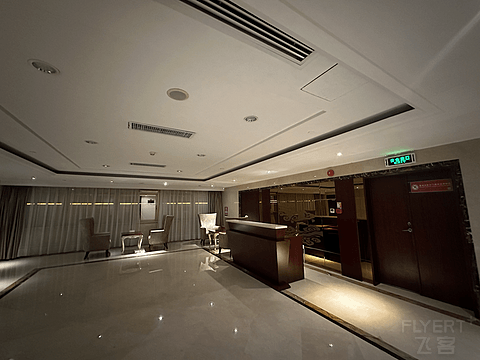 深圳宝安中天美景华美达酒店｜套房体验