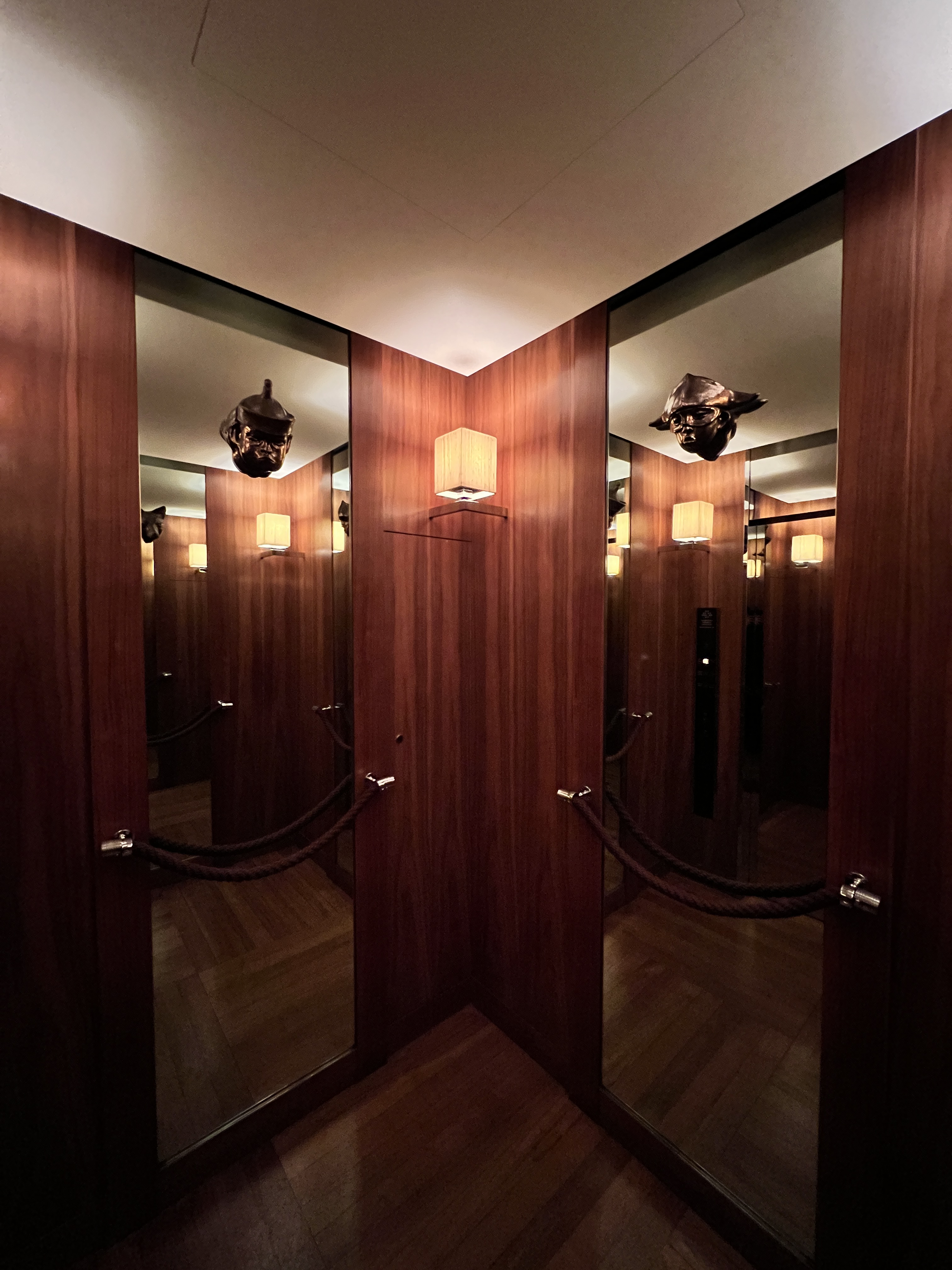 (Park Hyatt Tokyo) | 綫ϵַ֮