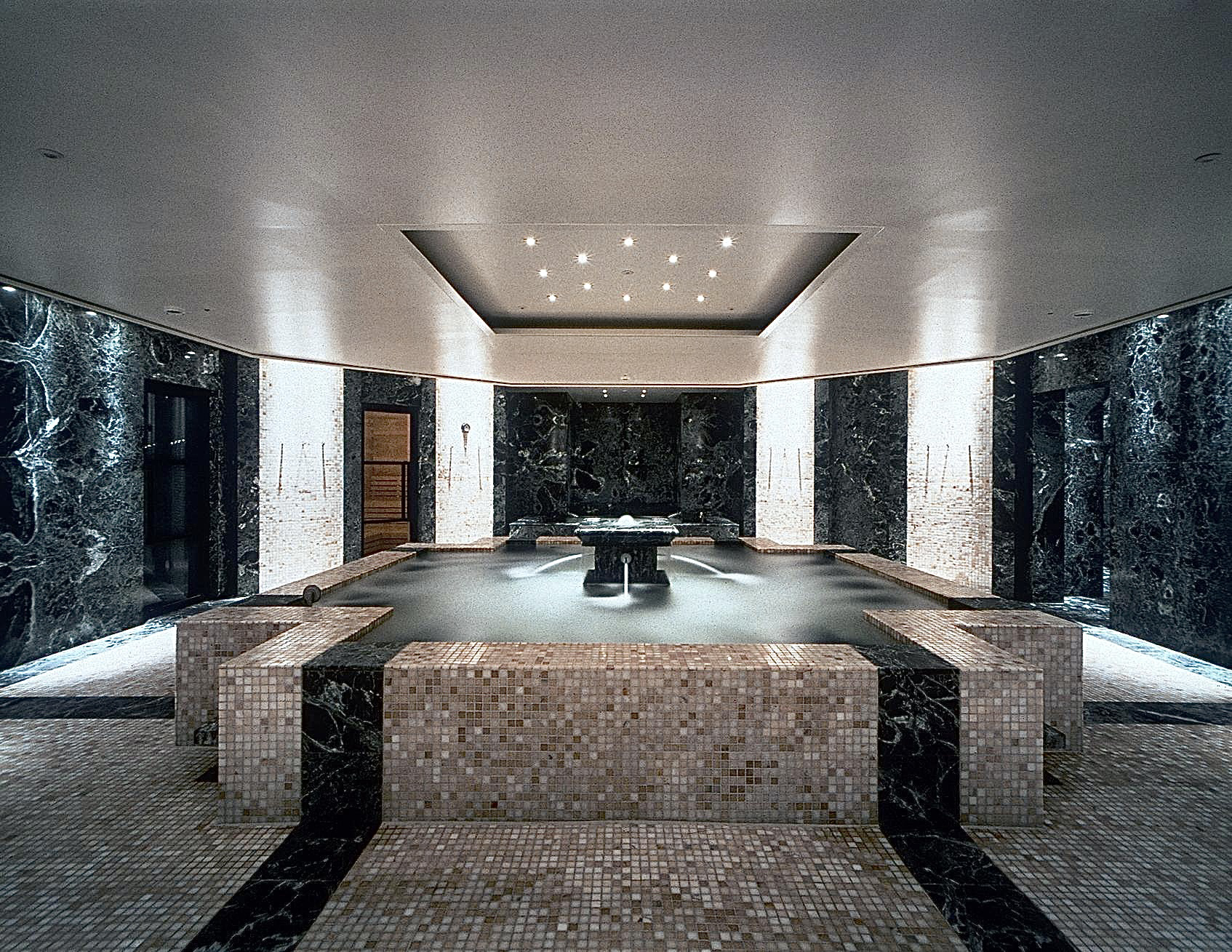 (Park Hyatt Tokyo) | 綫ϵַ֮