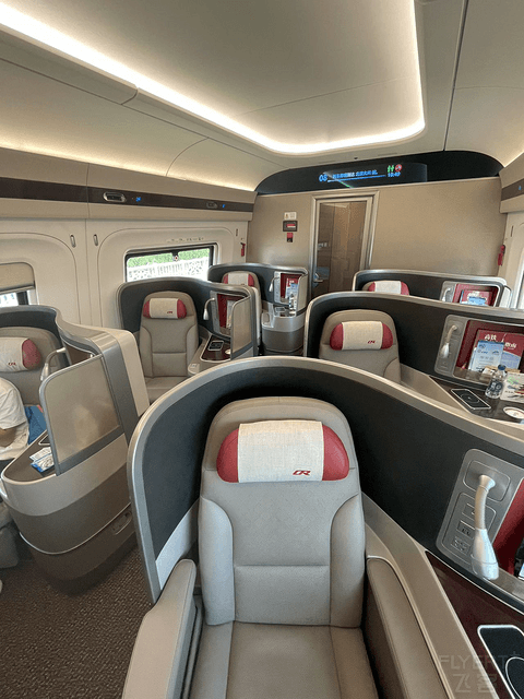 中国南方航空    北京大兴—昆明长水    空客A330-200   经济舱体验报告  （PKX—KMG）