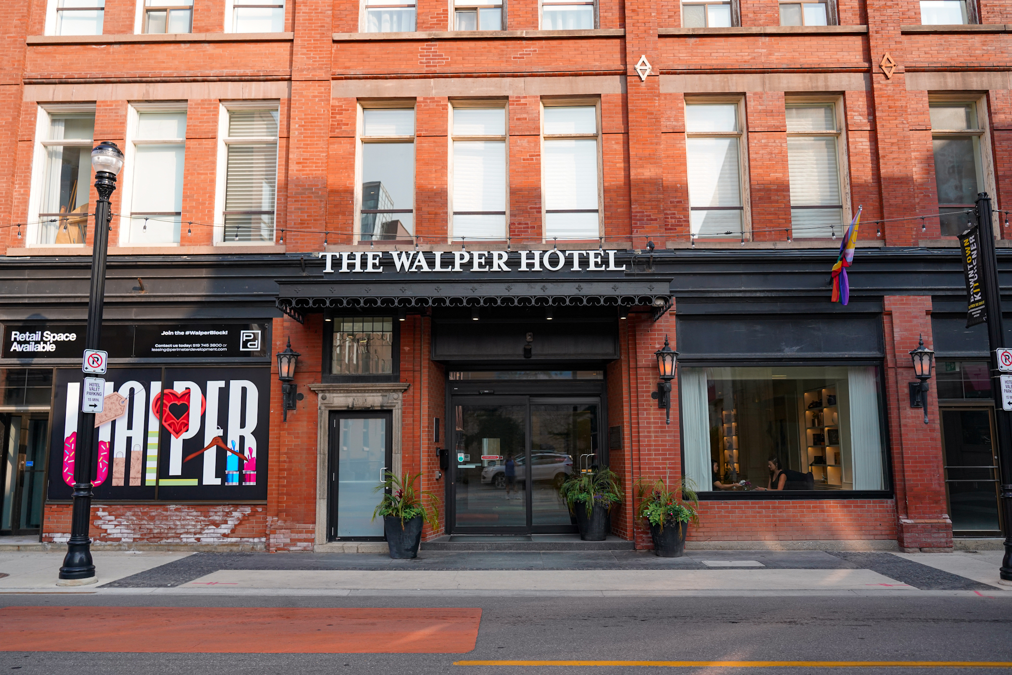 The Walper Hotel jdv Kitchener ô Urban Suite