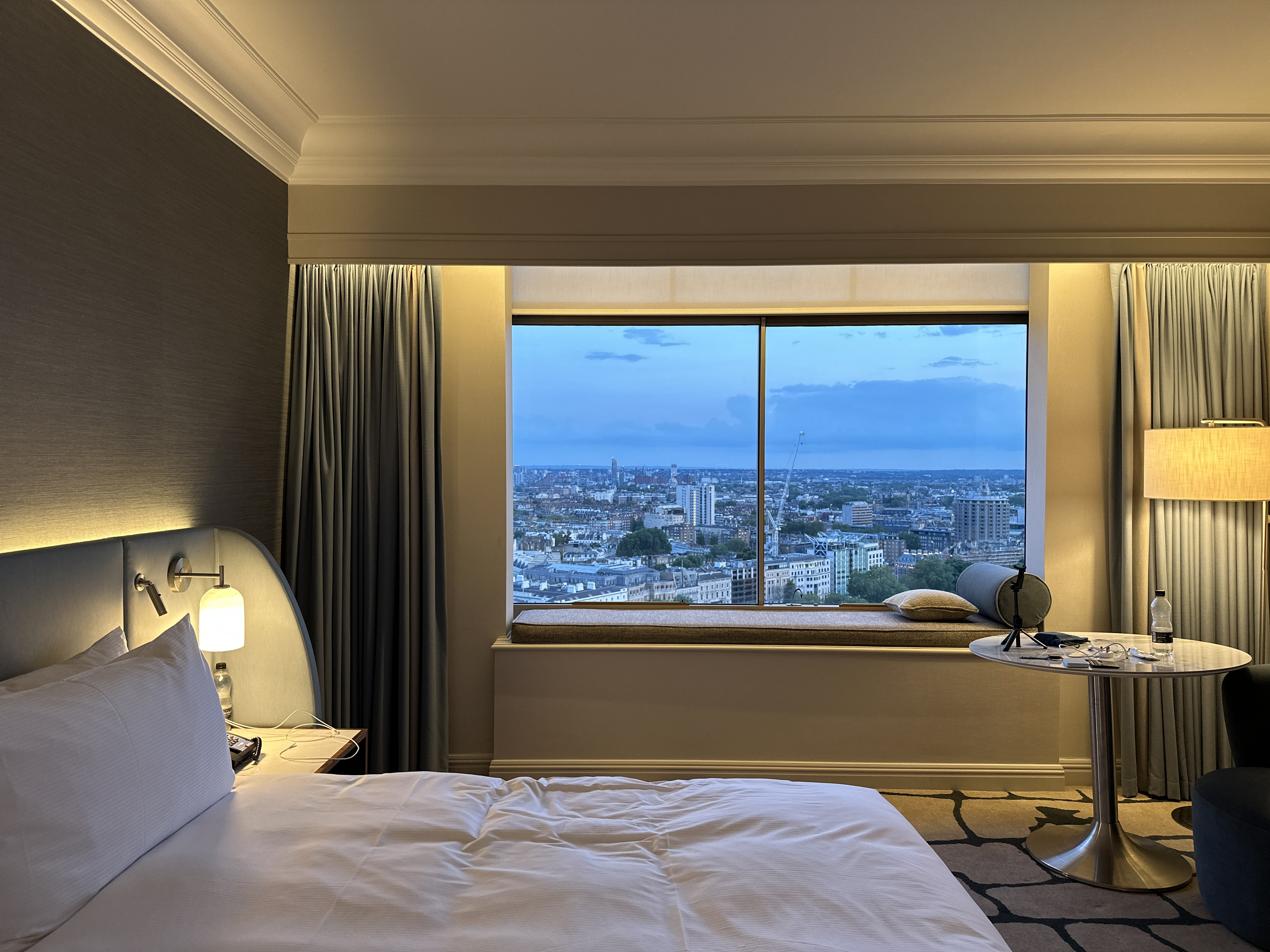 Ӣ | ׶ϣٻ԰ŪƵȫ London Hilton on Park Lane