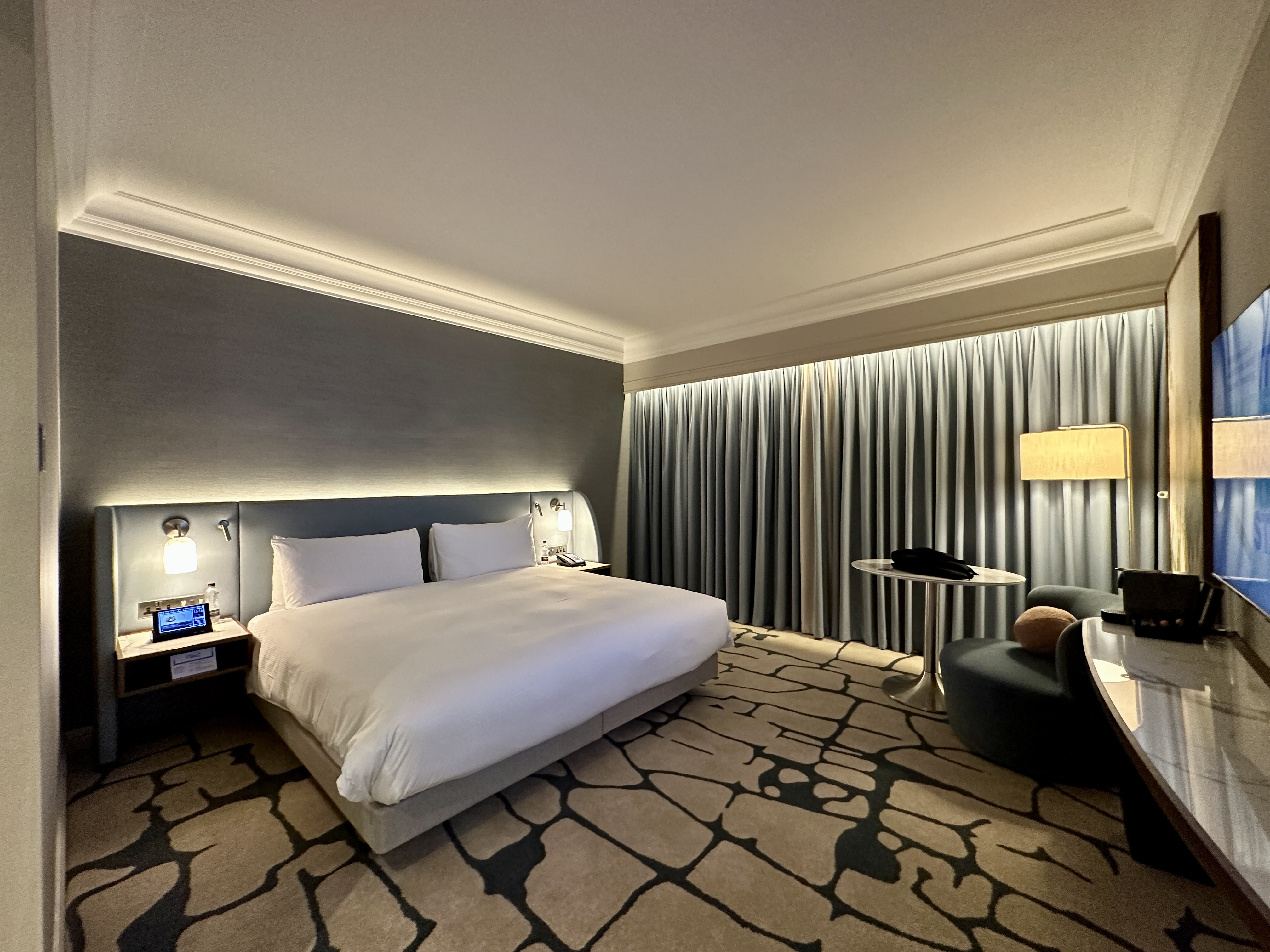 Ӣ | ׶ϣٻ԰ŪƵȫ London Hilton on Park Lane