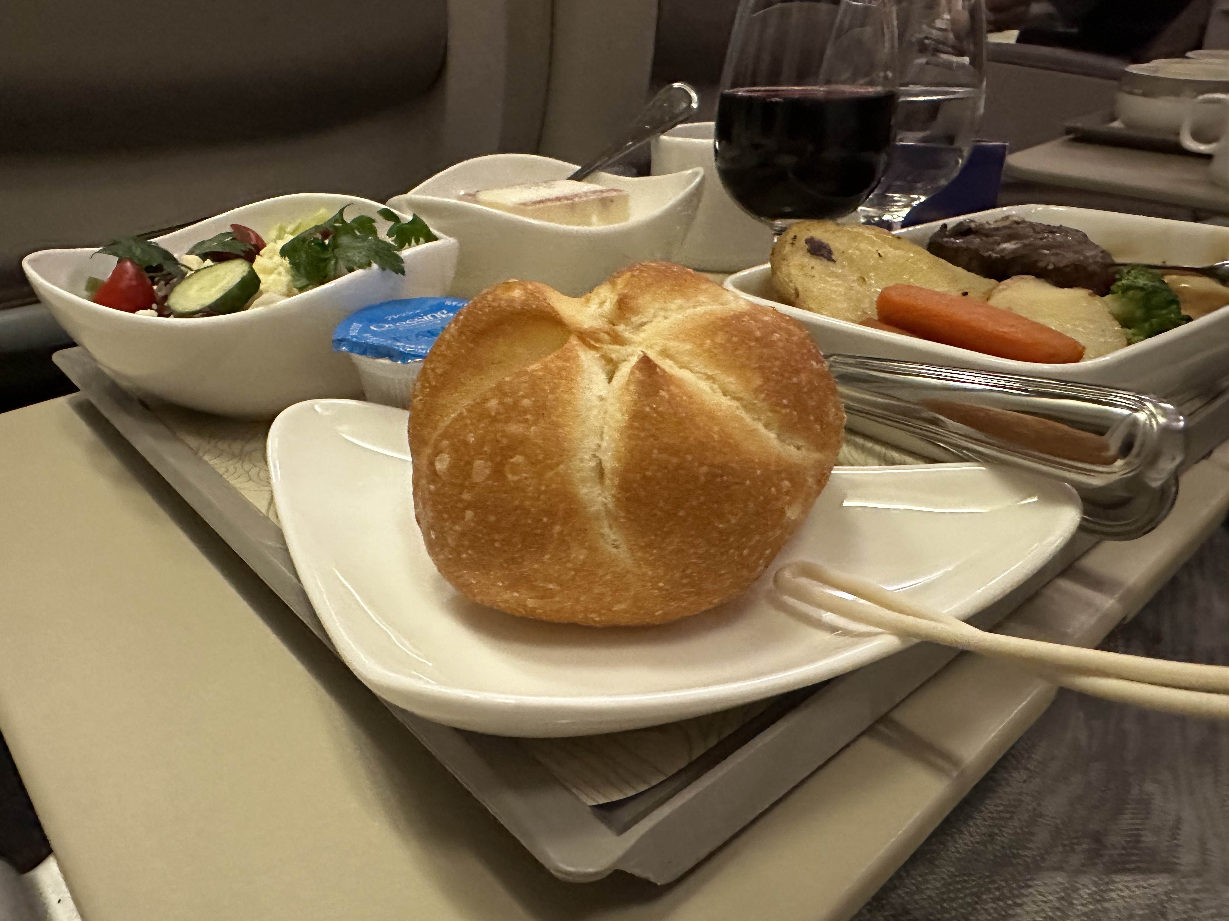 ֪ʣŮ˵ټOZ105&OZ331 NRT-ICN- PEK б