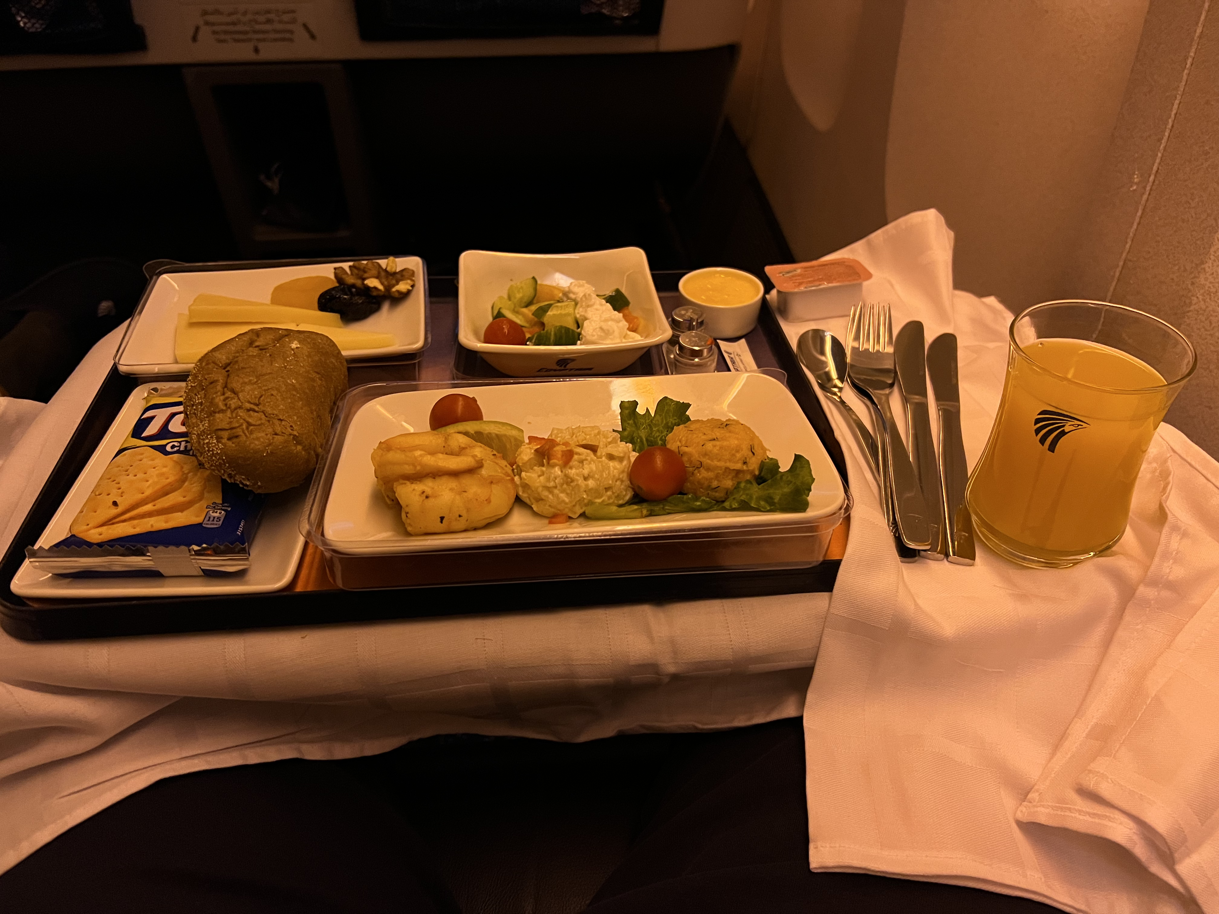  MS958 CAI-CAN - Business Class B777-300