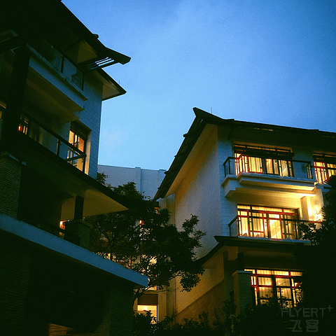 尊享中式花园典雅—昆明华邑酒店园景大床房及餐饮初体验