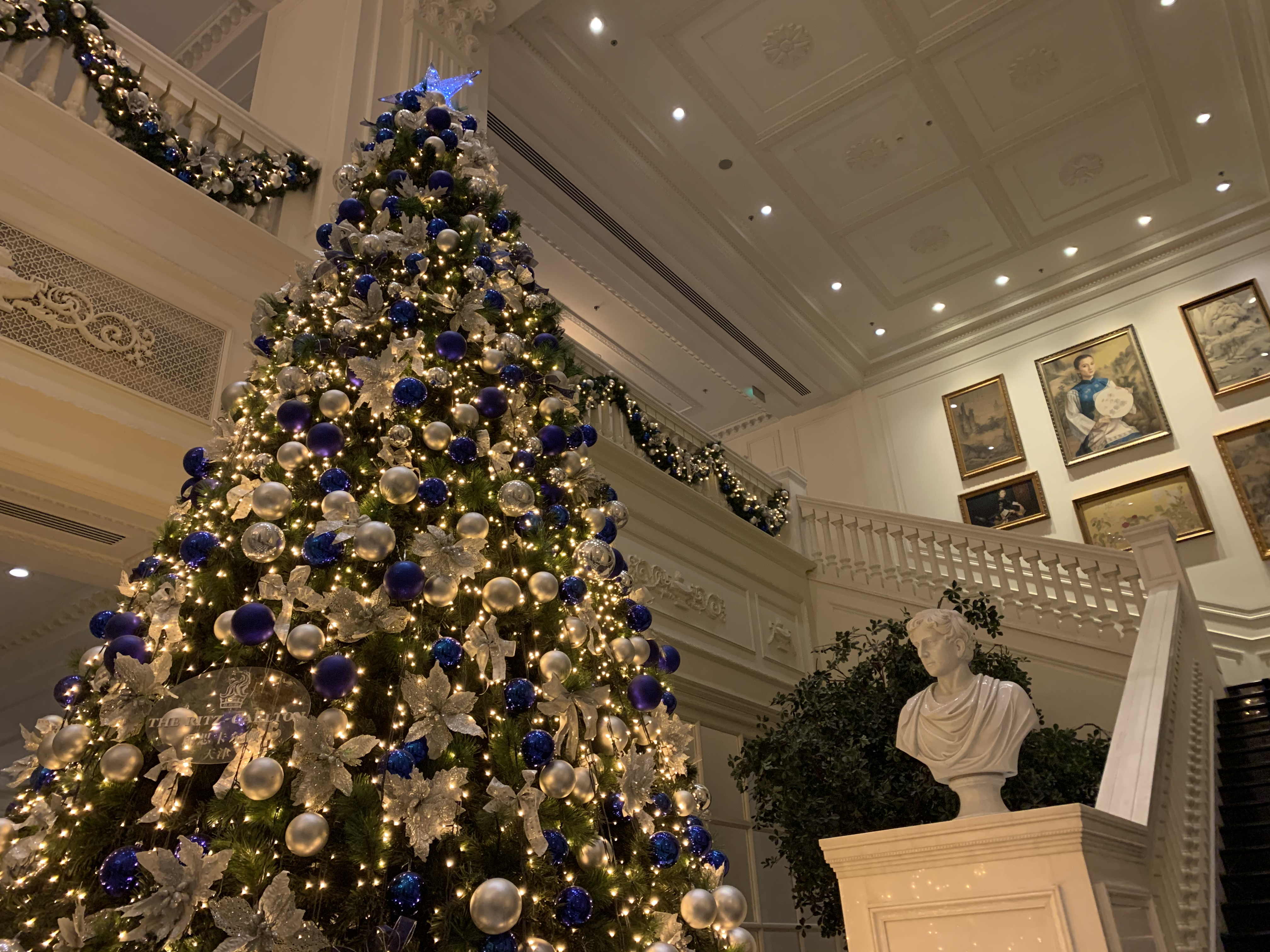 ˼
The RITZ-CARLTON