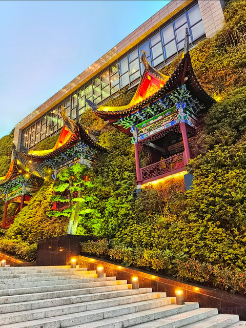 人潮汹涌下的贵阳中天凯悦酒店入住体验