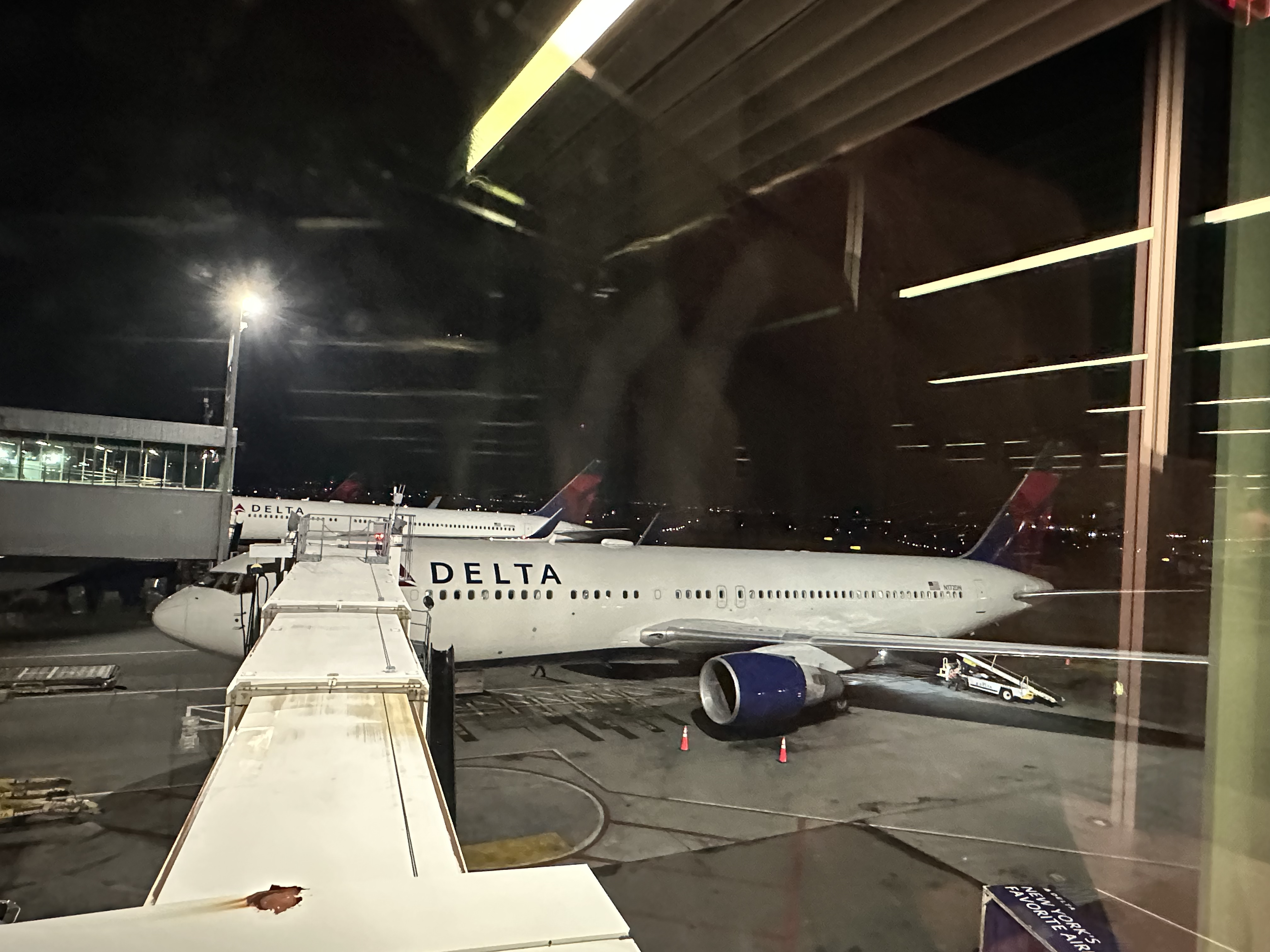 ϣ쫷Ϯ֮ɼ-DL670(LAX-JFK)