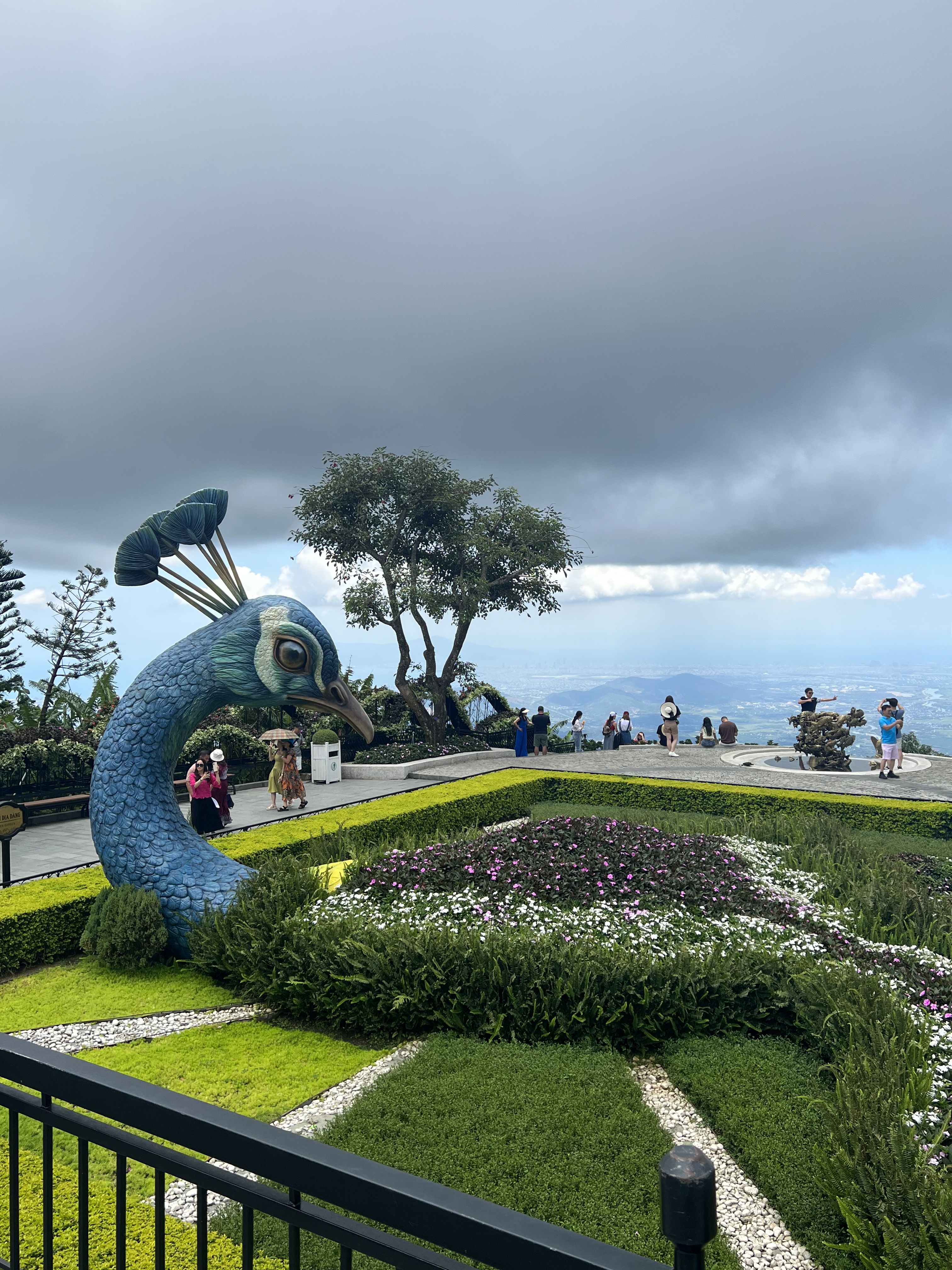 Chillin in DADԼ᭸޼֮ Intercontinental Danang Sun Peninsula