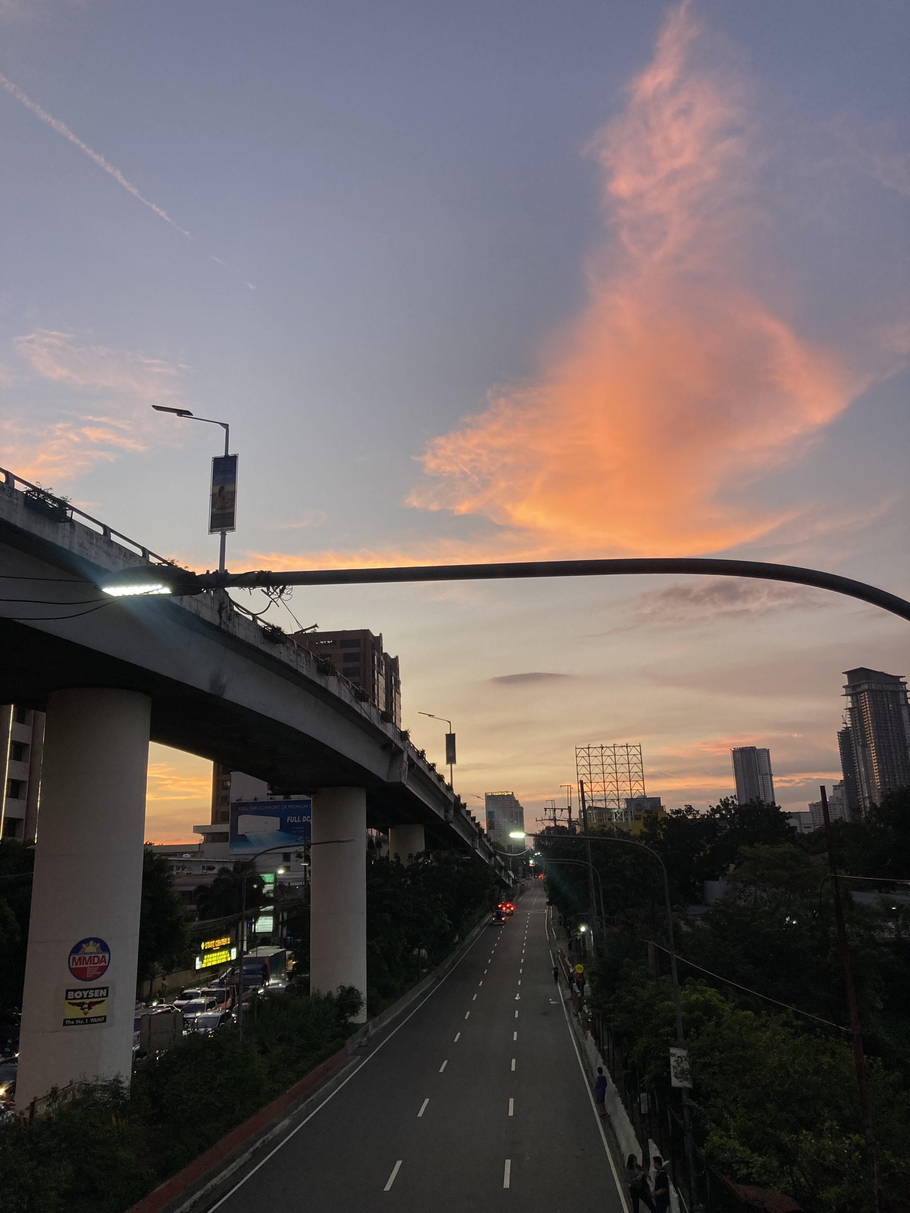 վƵ Holiday inn Manila Galleria