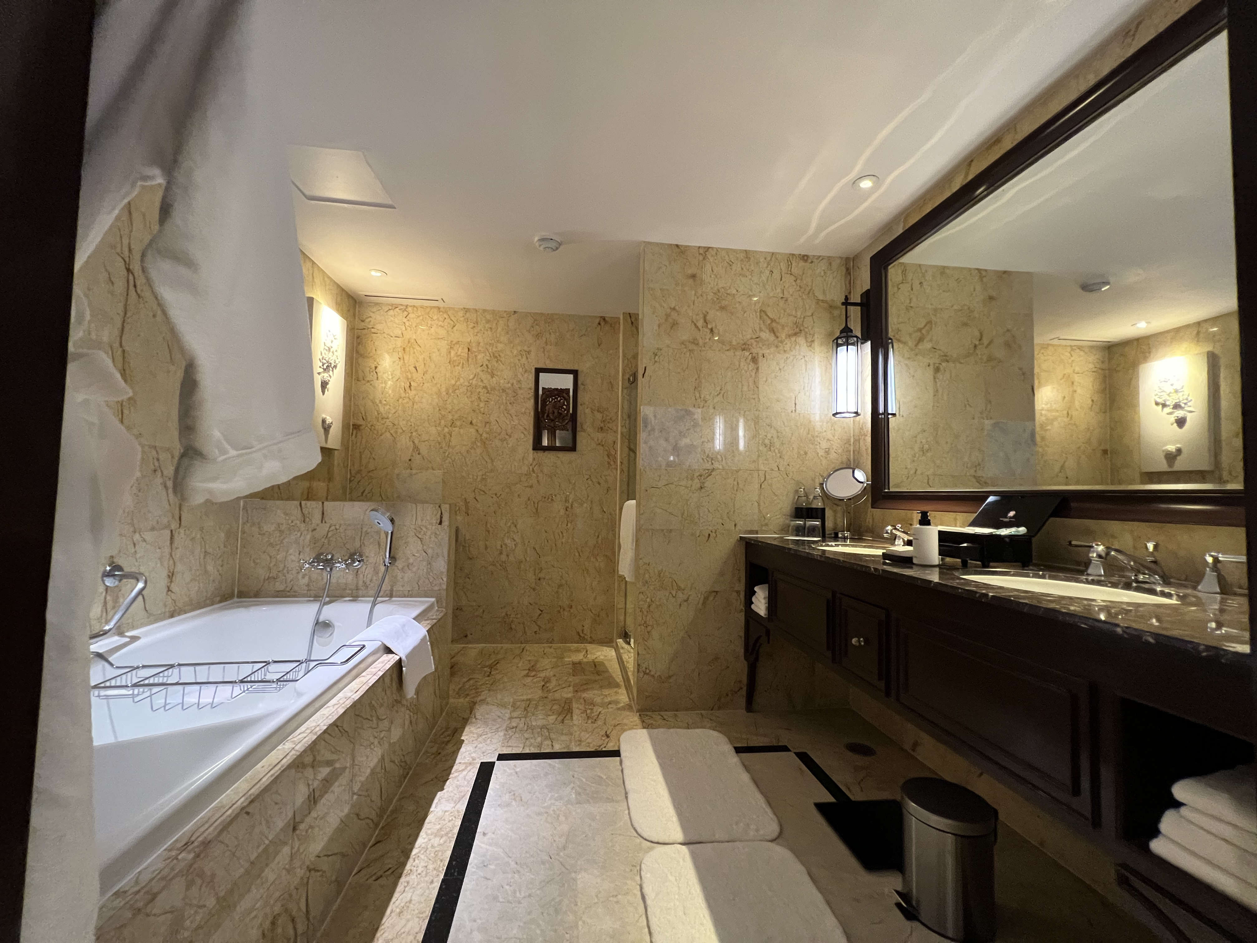 The Athenee Hotel Bangkok- Athenee suite