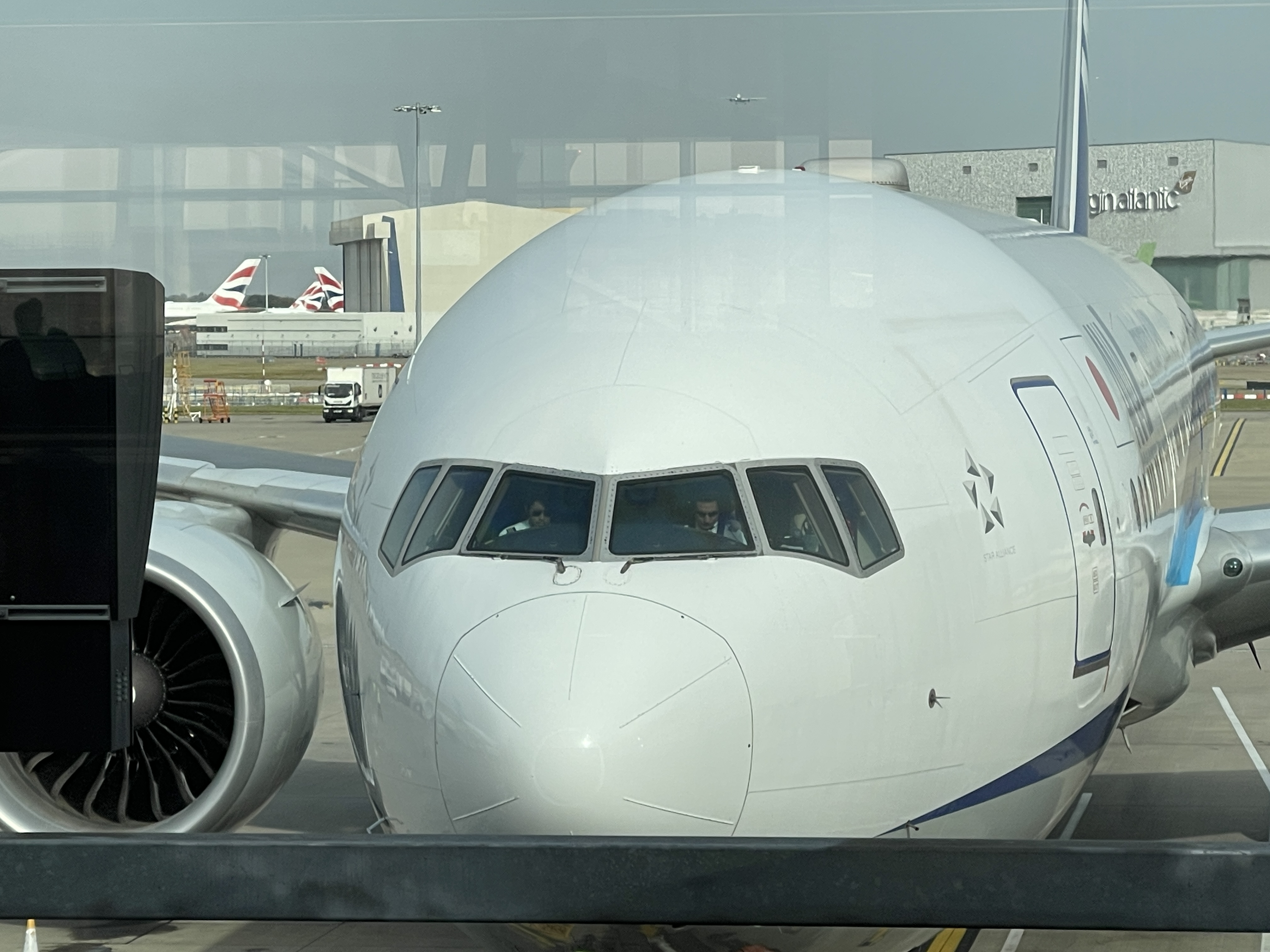 ȫտNH212 ϣ˼_- LHR-HND