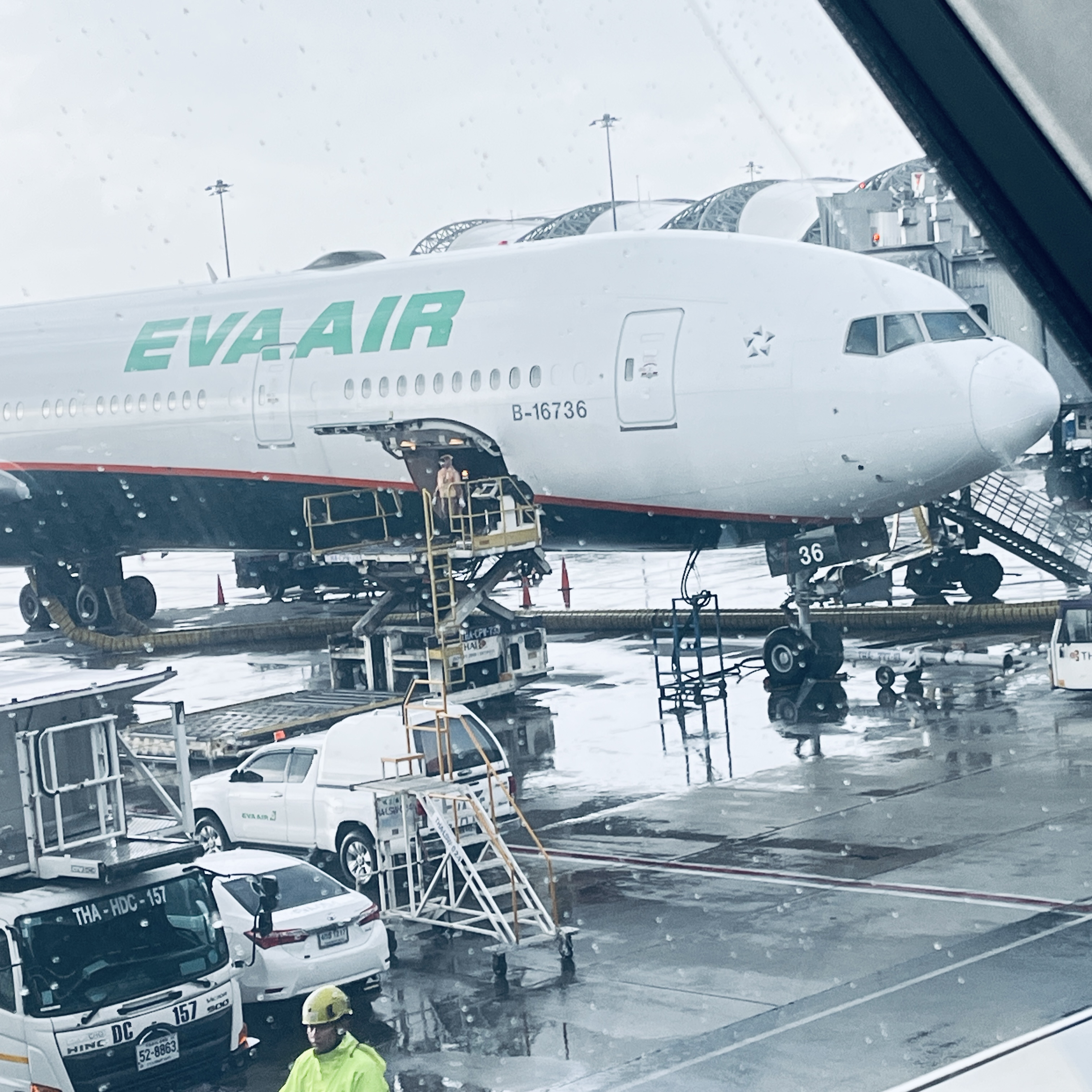 ǰ΢Ц EVA AIR to Sawasdee(สวัสดีค$