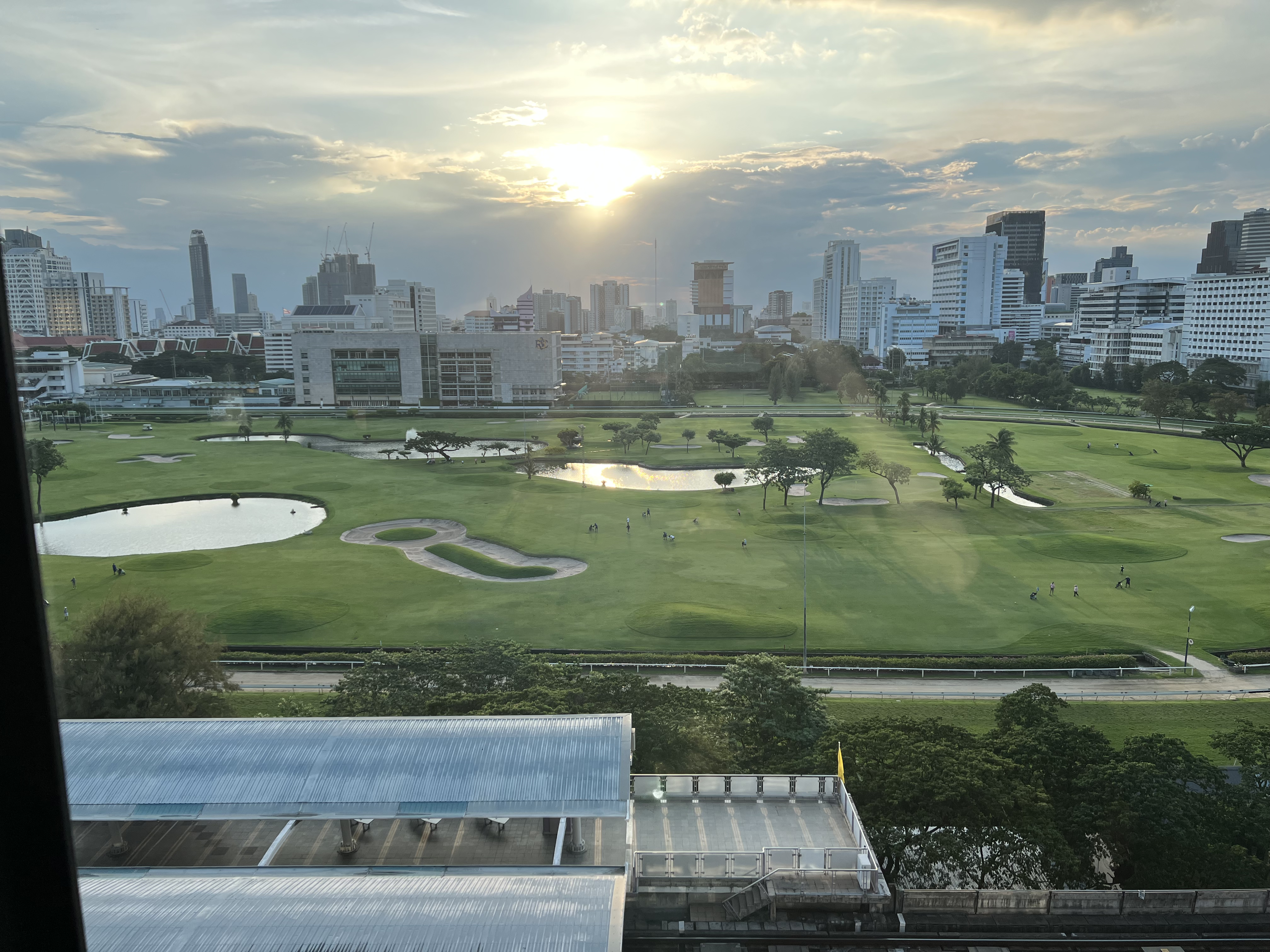 The St Regis Bangkok-Metropolitan Suite