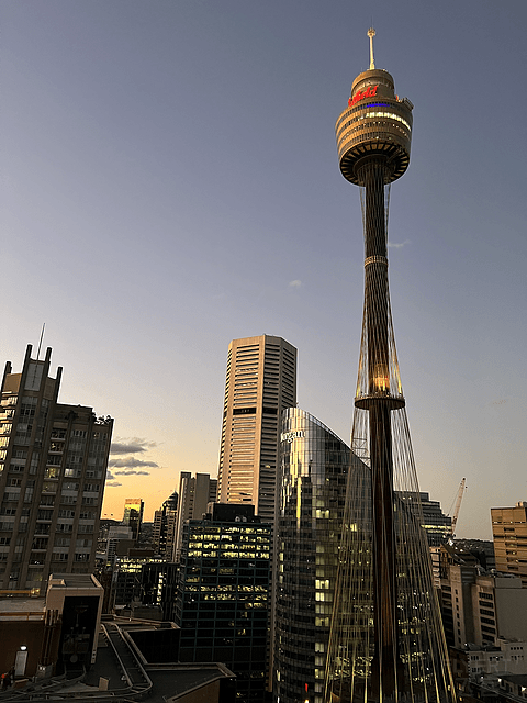 Hilton Sydney ϤϣپƵ 󴲷King Executive Roomס