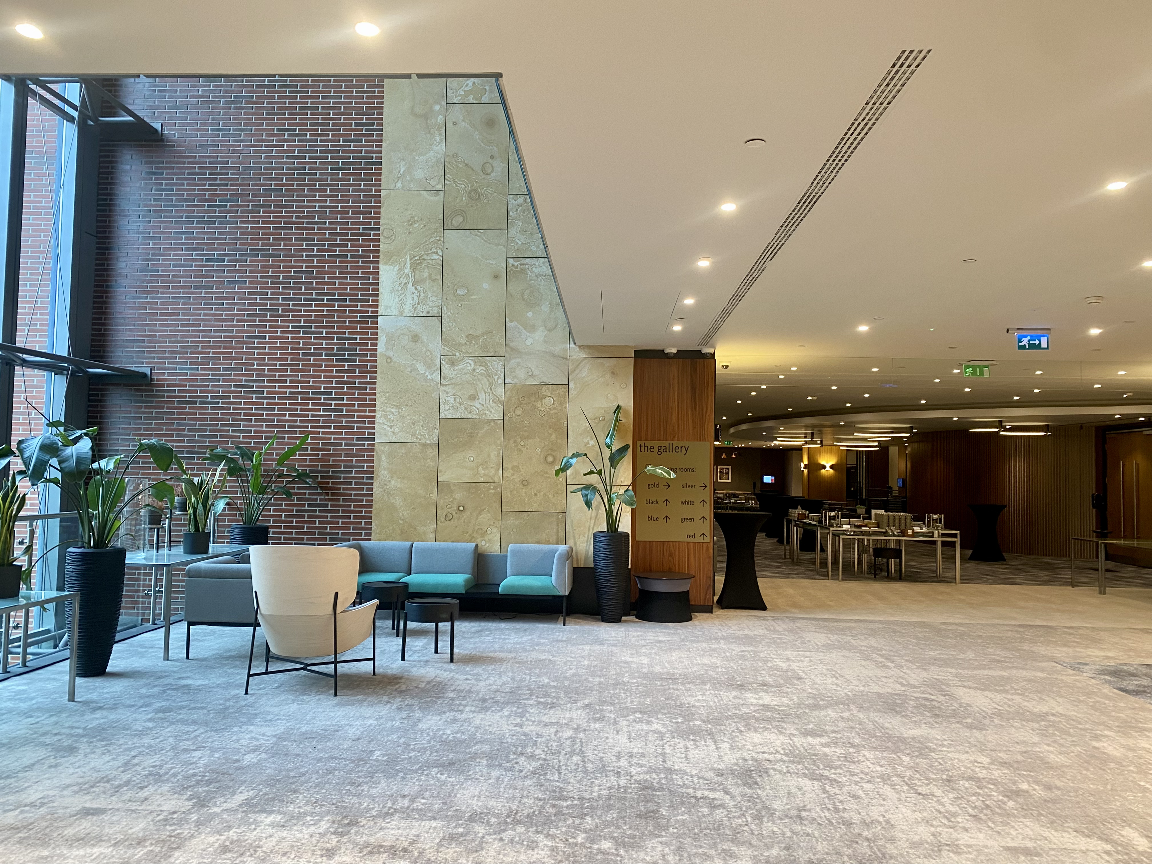 ׷˹ʹCrowne Plaza Budapestס²סɵȷ