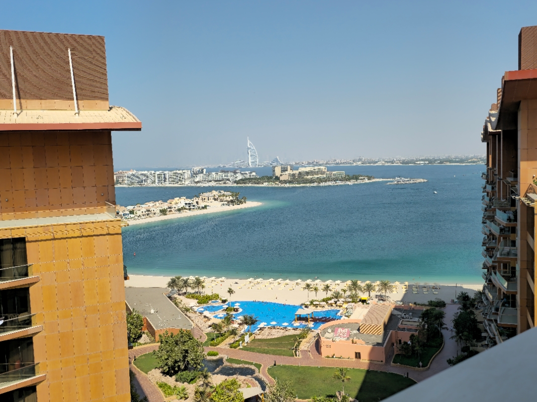 dubai andaz