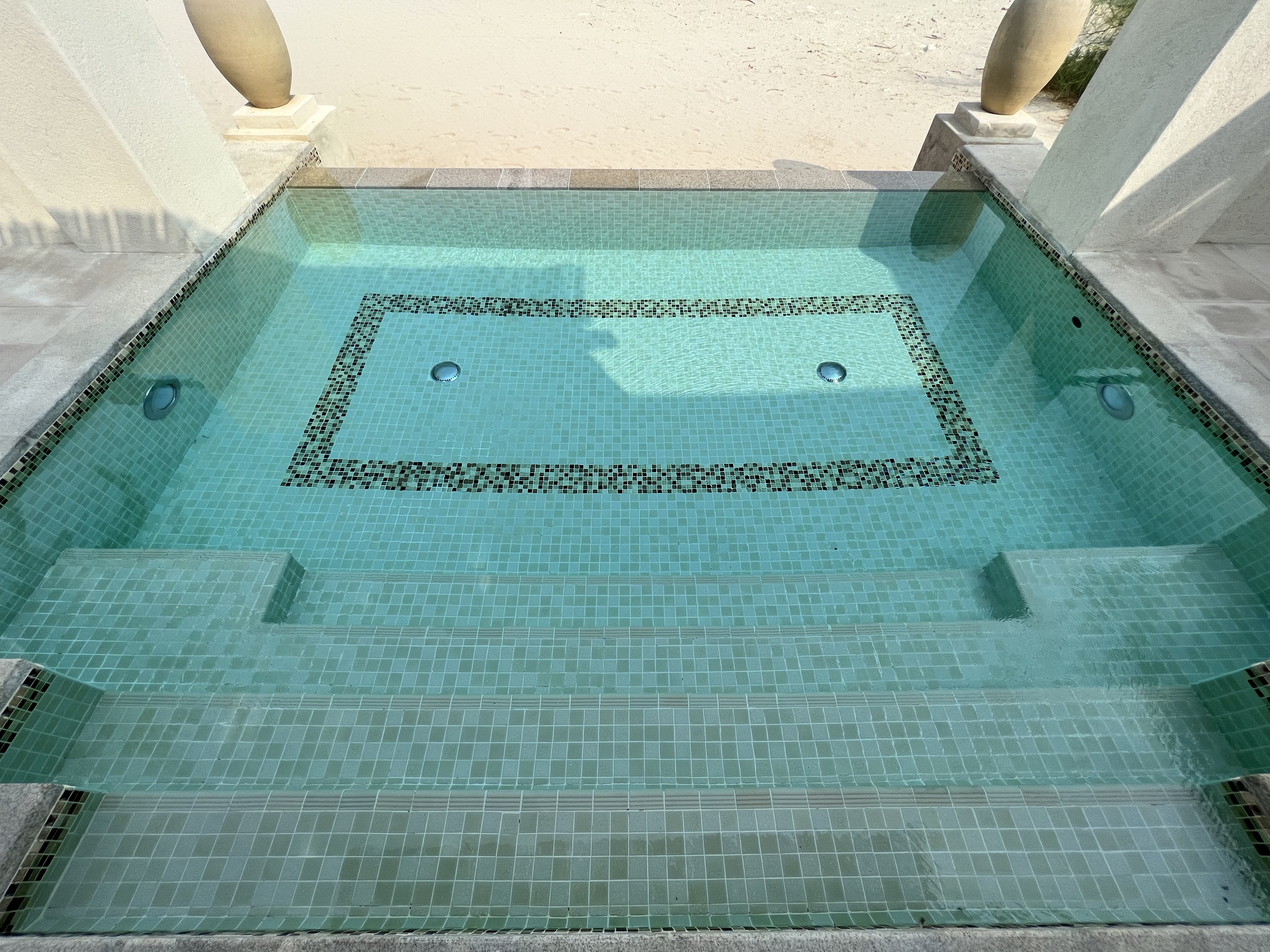 Ȱ˼ͺѡɳĮƵ
Al Wathba, a Luxury Collection Desert Resort
