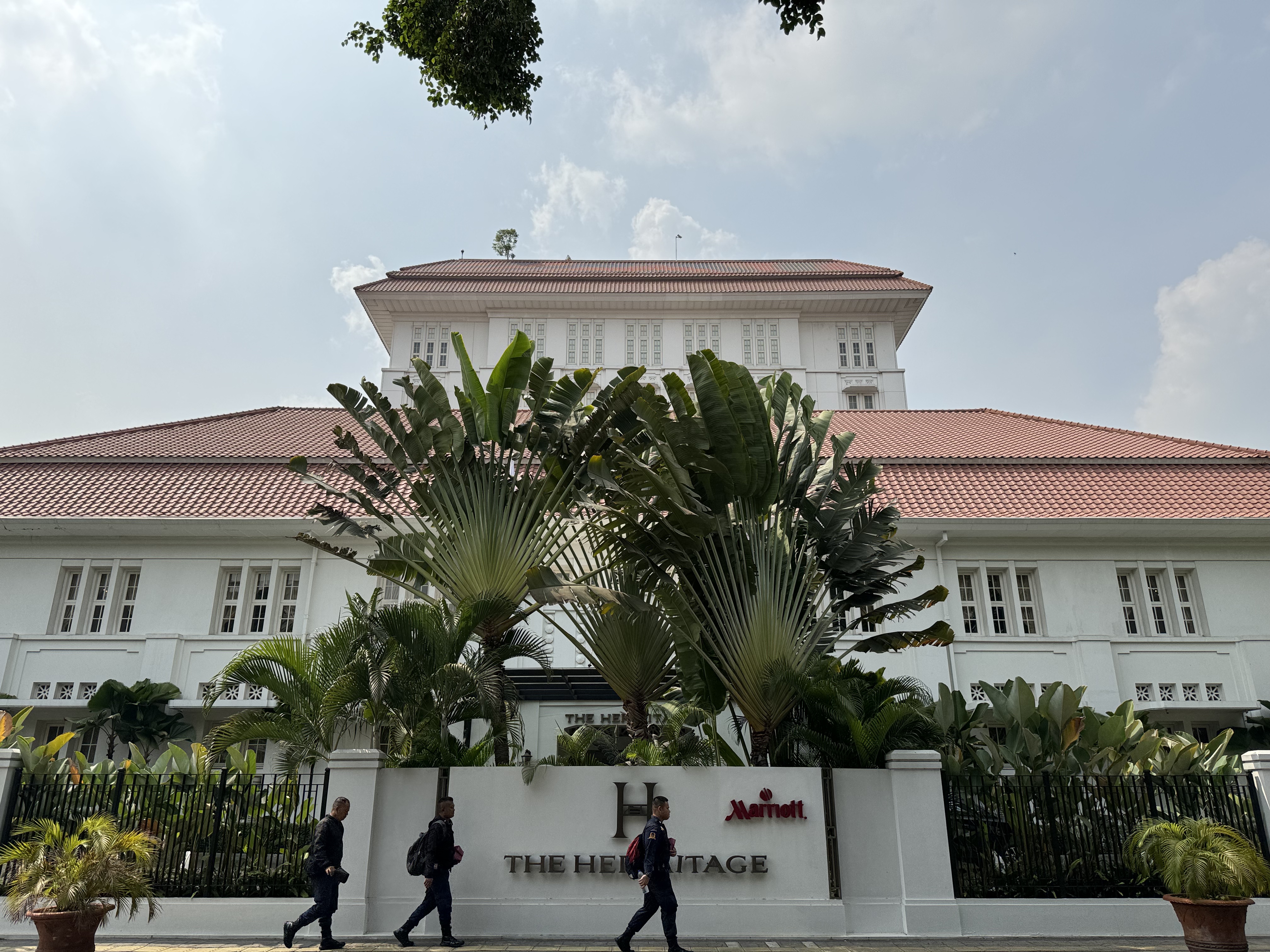 ŷżӴﶬƷ֮ѡƵ|THE HERMITAGE JAKARTA