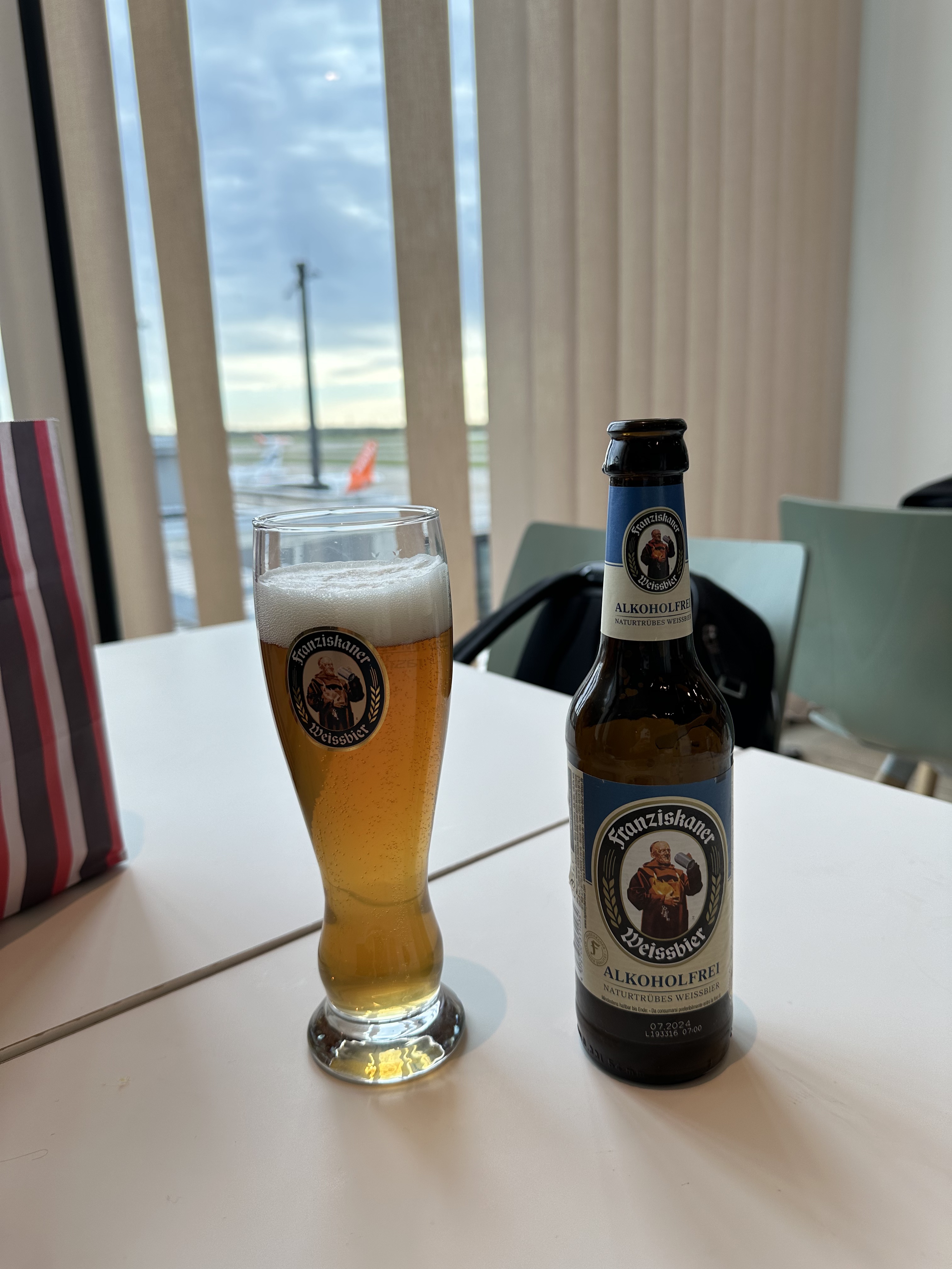 ֣BER-Lounge Tempelhof