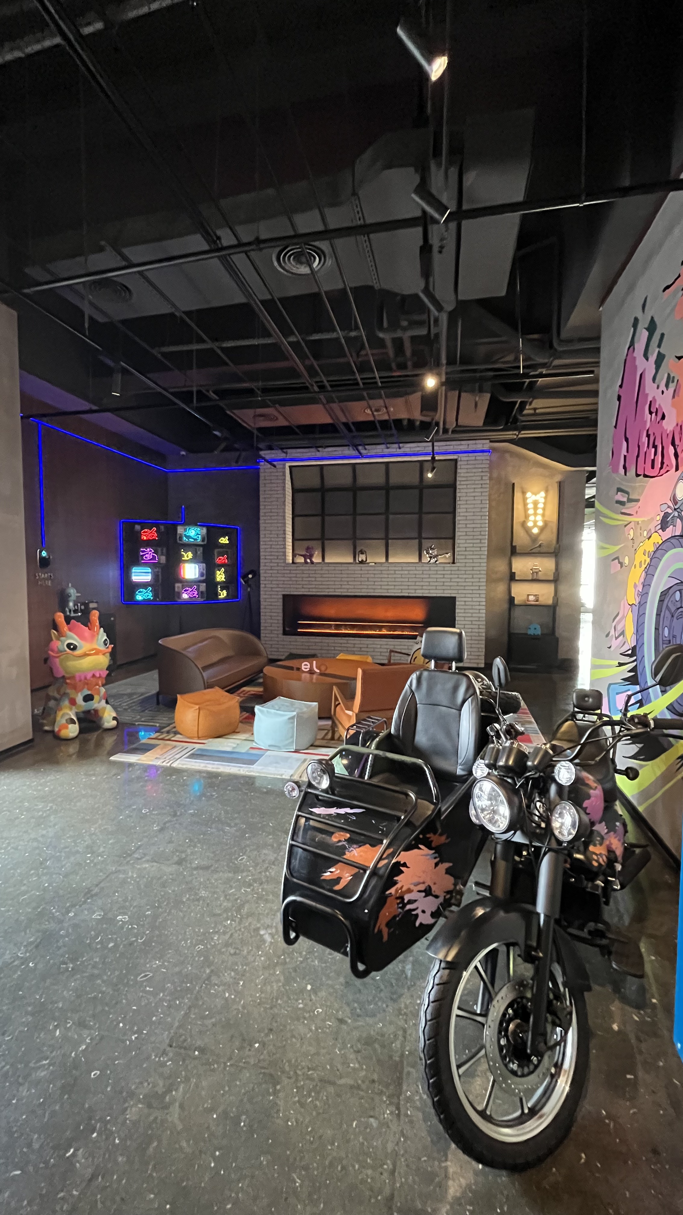 77 ڱվMoxyƵ/Moxy shenzhen north station