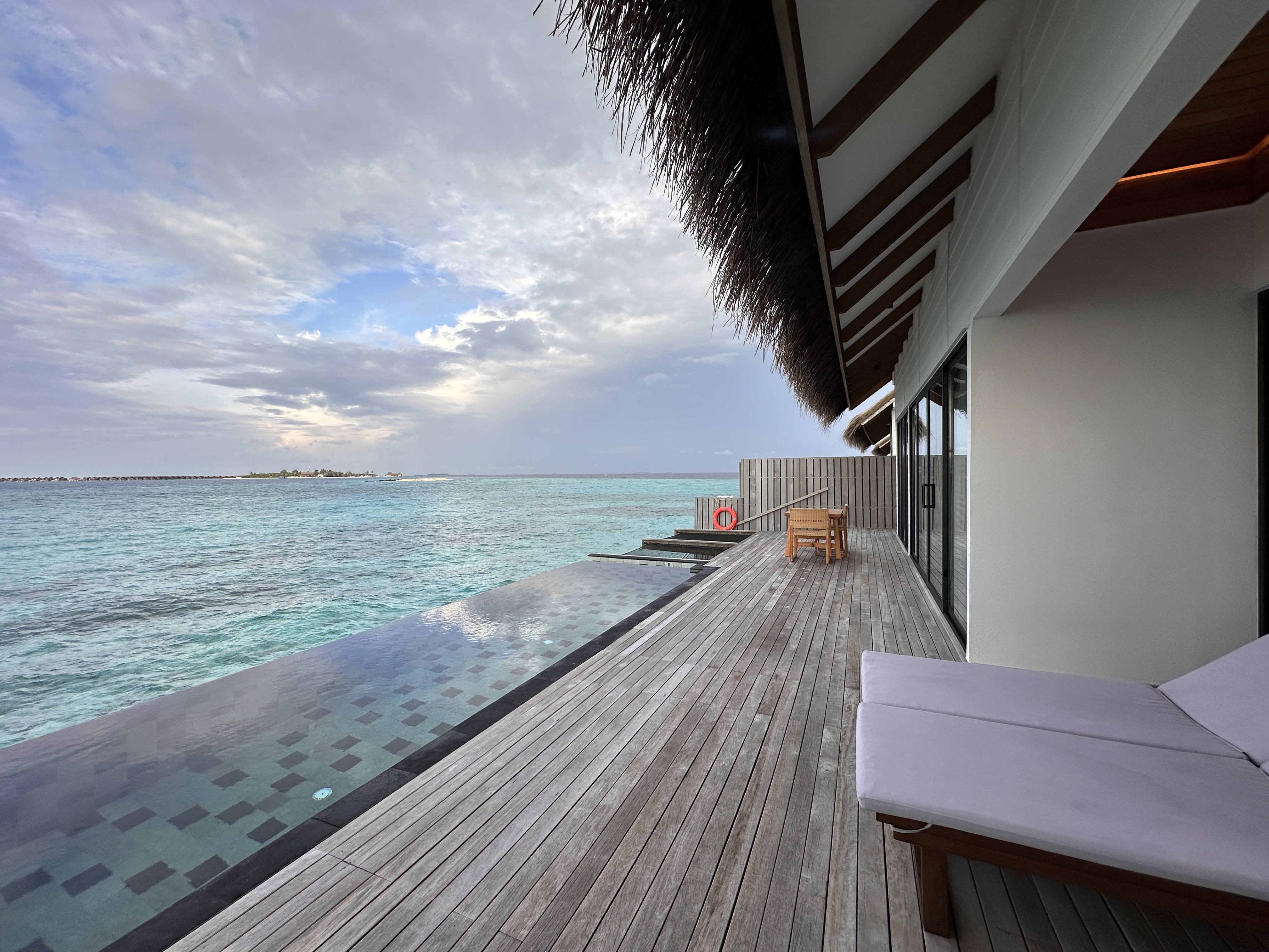 ǿ貣ˮɳ | ϣ | Hilton Maldives Amingiri Resort & Spa