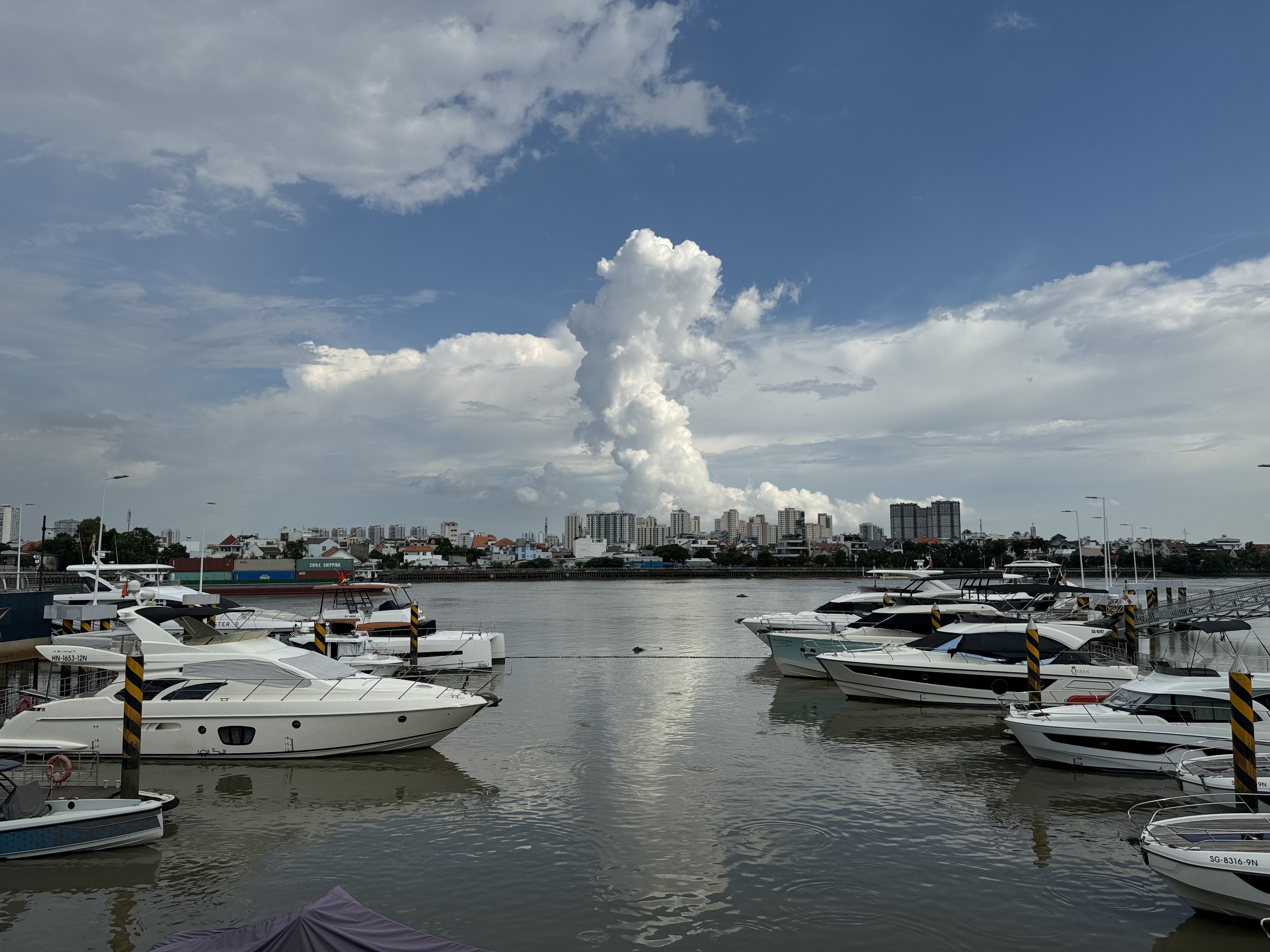 Peak Of Saigon־ Vinpearl Landmark 81 ;ѡƵƽȫ׷