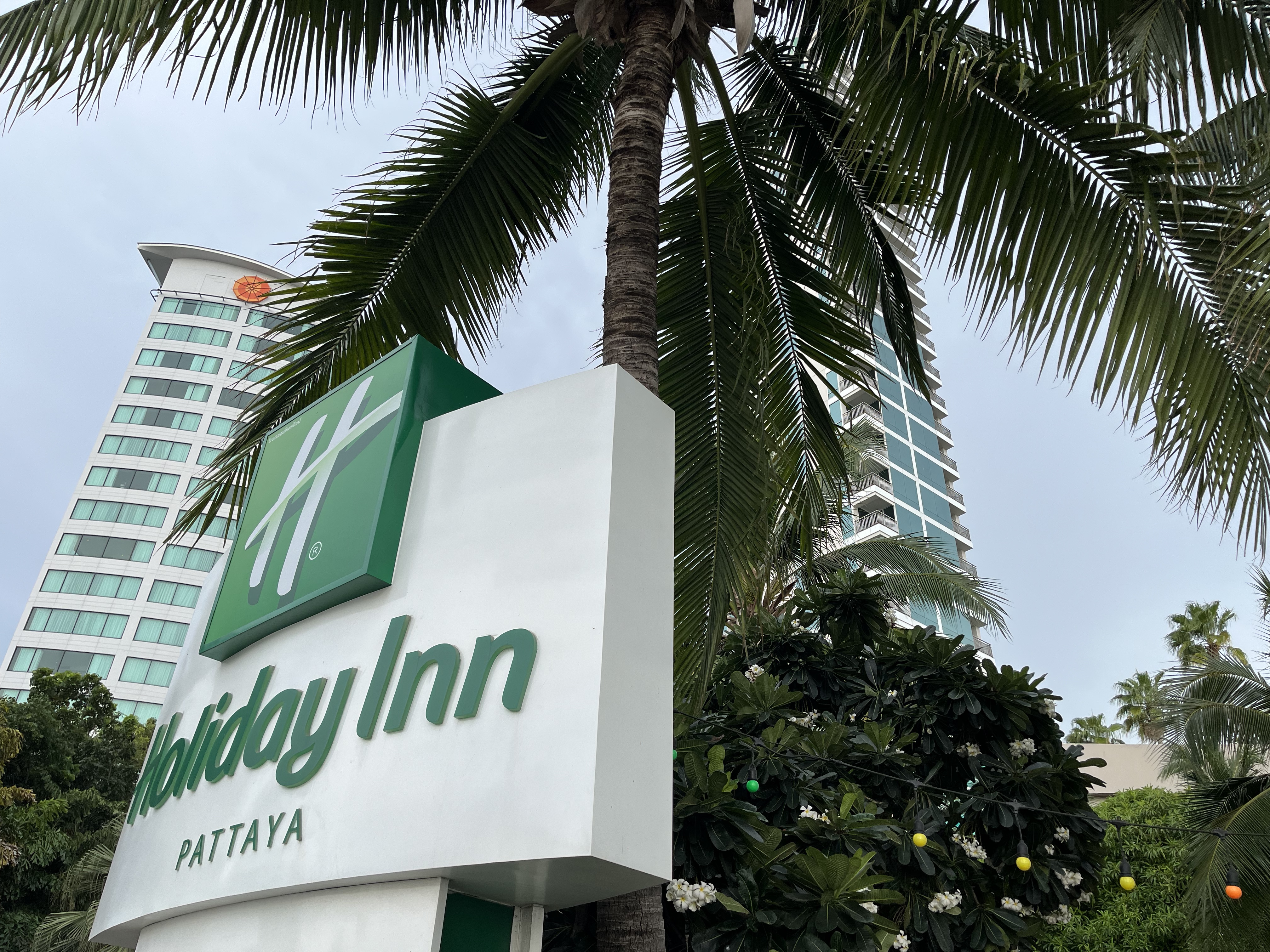 Լ۱ȵѡHoliday Inn Pattaya ̩żվƵ