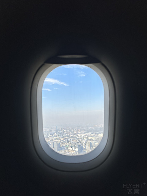 优质服务与平庸硬件并存，首都航空A320超级经济舱乘机报告，杭州萧山=重庆江北CKG