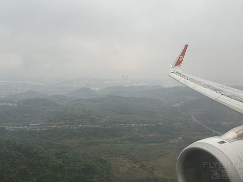 优质服务与平庸硬件并存，首都航空A320超级经济舱乘机报告，杭州萧山=重庆江北CKG