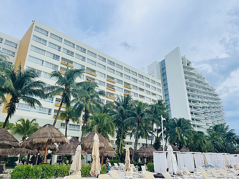 ׷ Dreams Sands Cancun Resort & SPAReport ʽƽ
