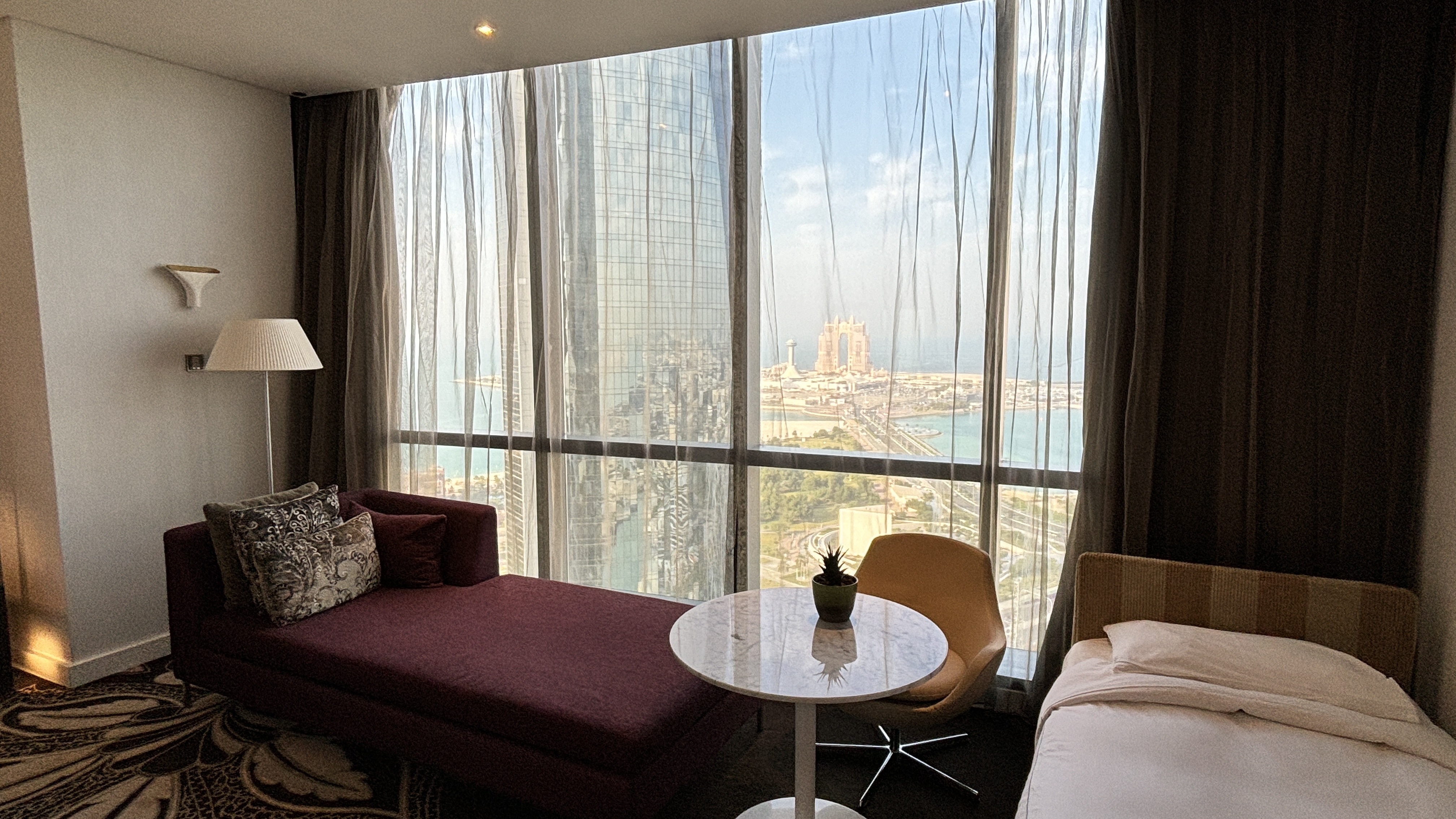 ȿRAbu Dhabi Etihad Towers Conrad ס_