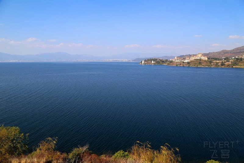 Yuxi--Lake Fuxian (24).JPG