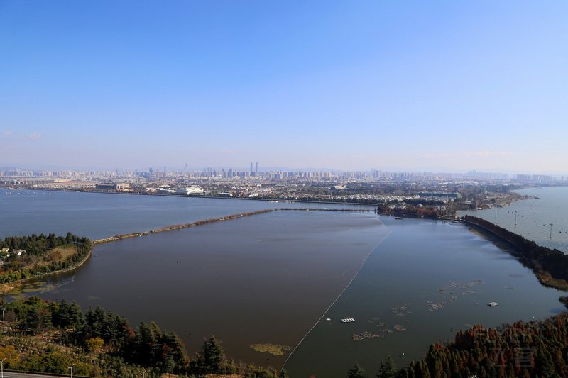 Kunming--West Mountain and Dianchi Lake (23).JPG