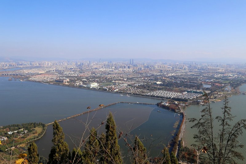 Kunming--West Mountain and Dianchi Lake (26).JPG