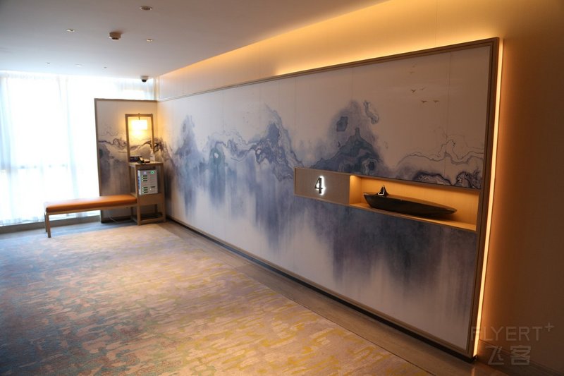 Xianju--Doubletree by Hilton Shenxianju Hallway (1).JPG
