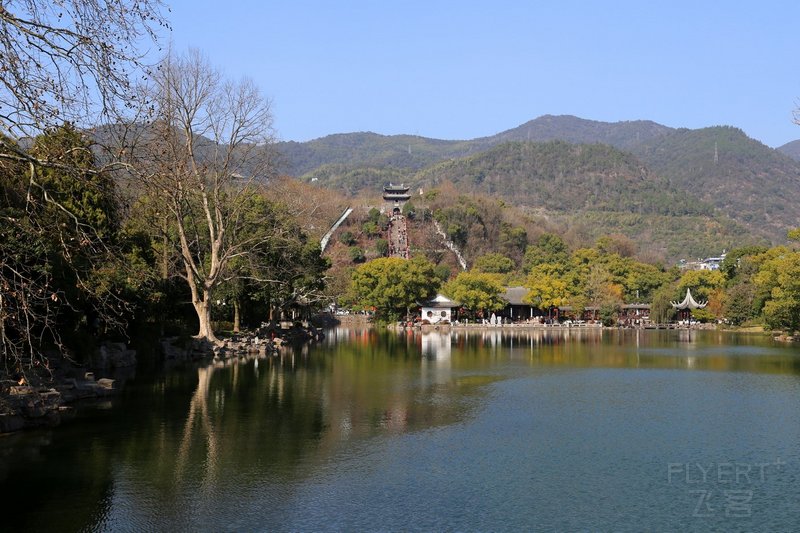 Linhai--Donghu Lake (5).JPG