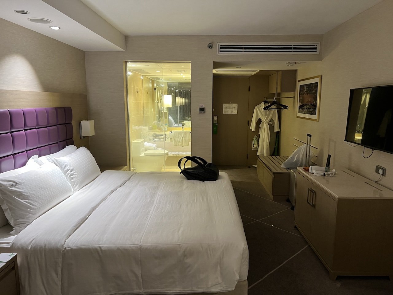 ۽վƵס Holiday Inn Golden Mile HK