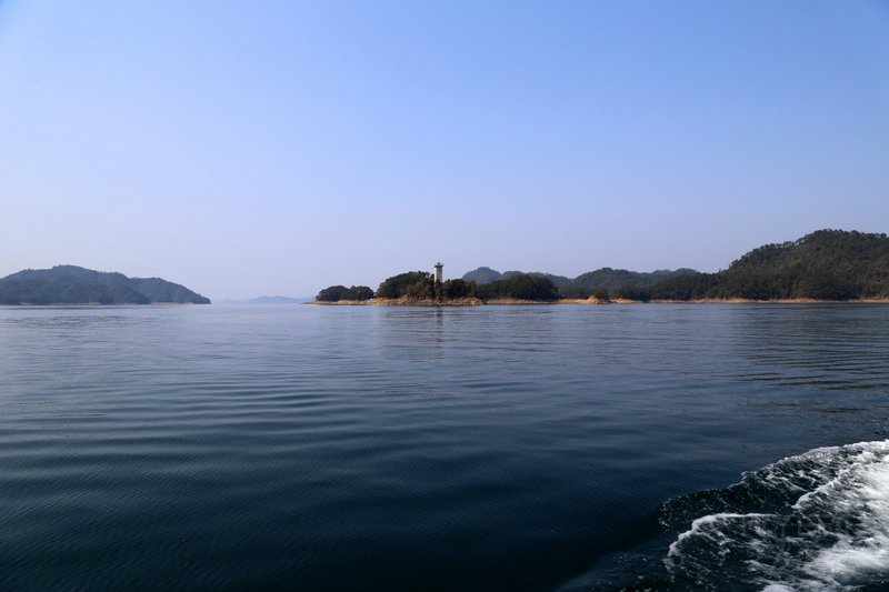 Hangzhou-- Qiandao Lake (31).JPG