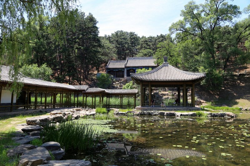 Chengde--Summer Palace (56).JPG