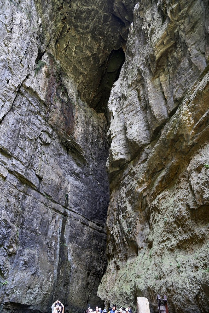 Wulong--Three Natural Bridges and Longshuixia Gorge (47).JPG